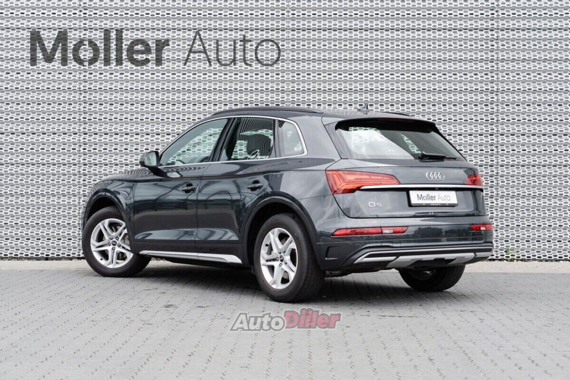 Audi Q5 2.0 120kW 2025, photo 5/10