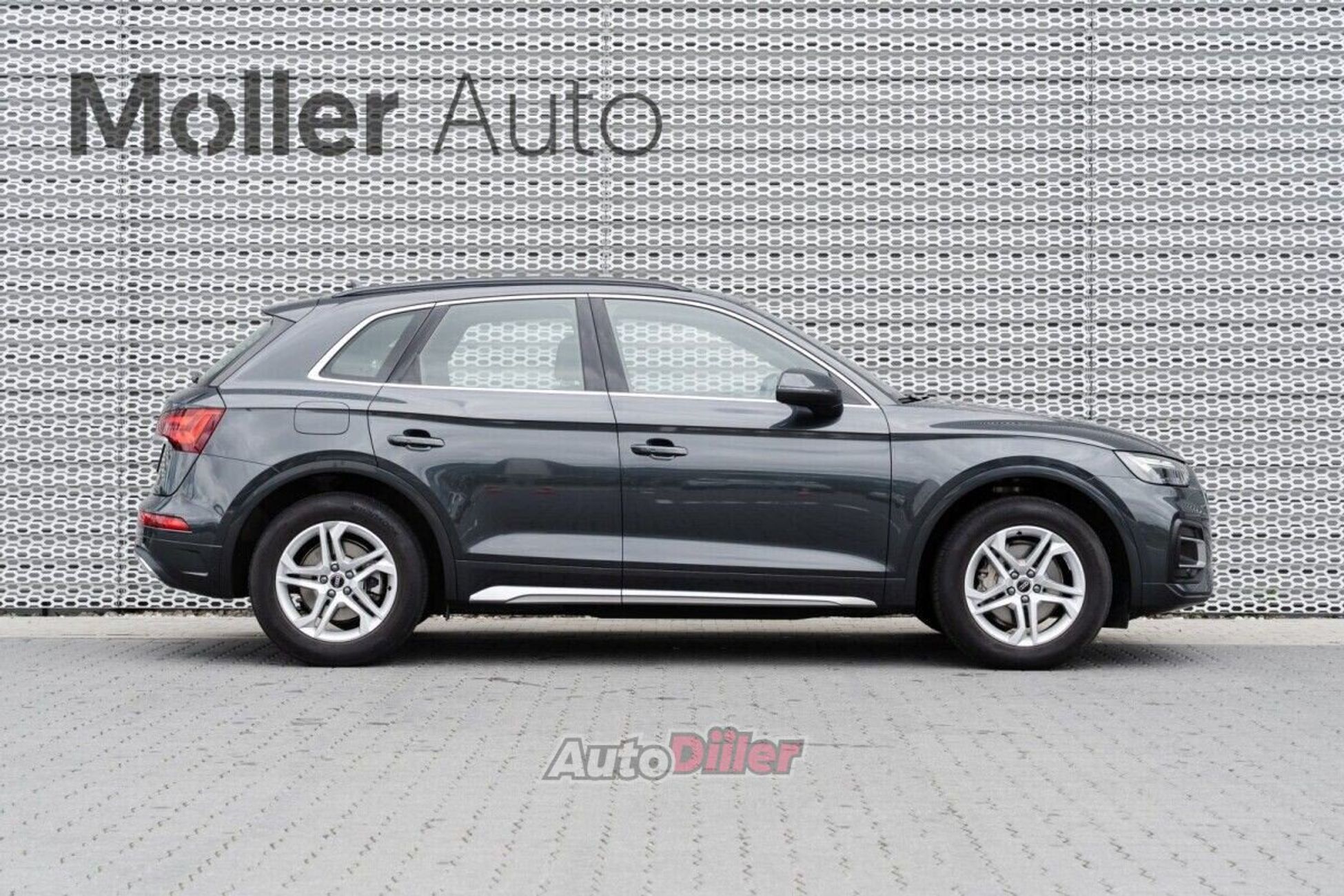 Audi Q5 2.0 120kW 2025, photo 7/10