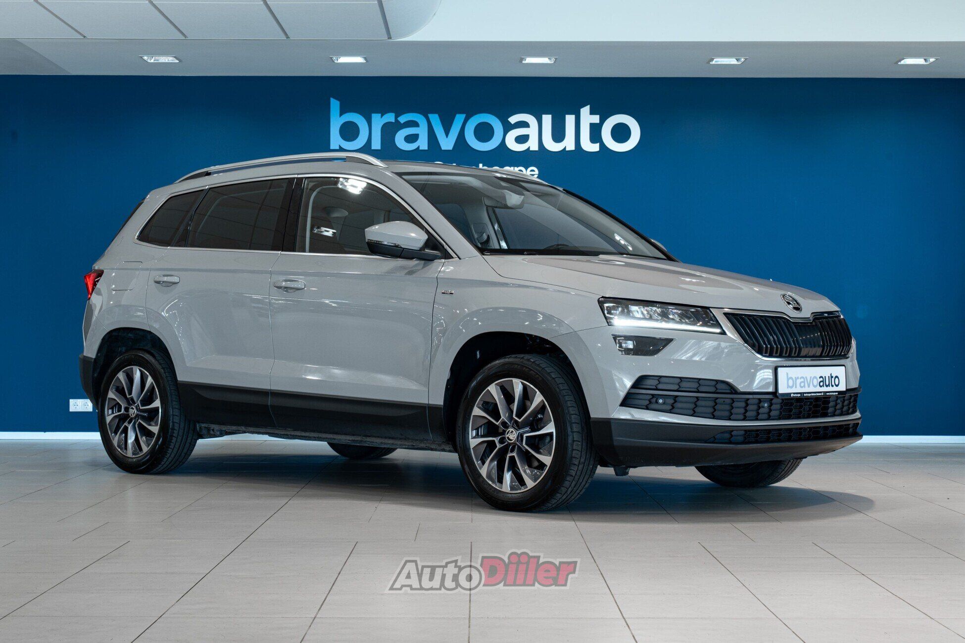 Skoda Karoq 2020, kuva 3/10