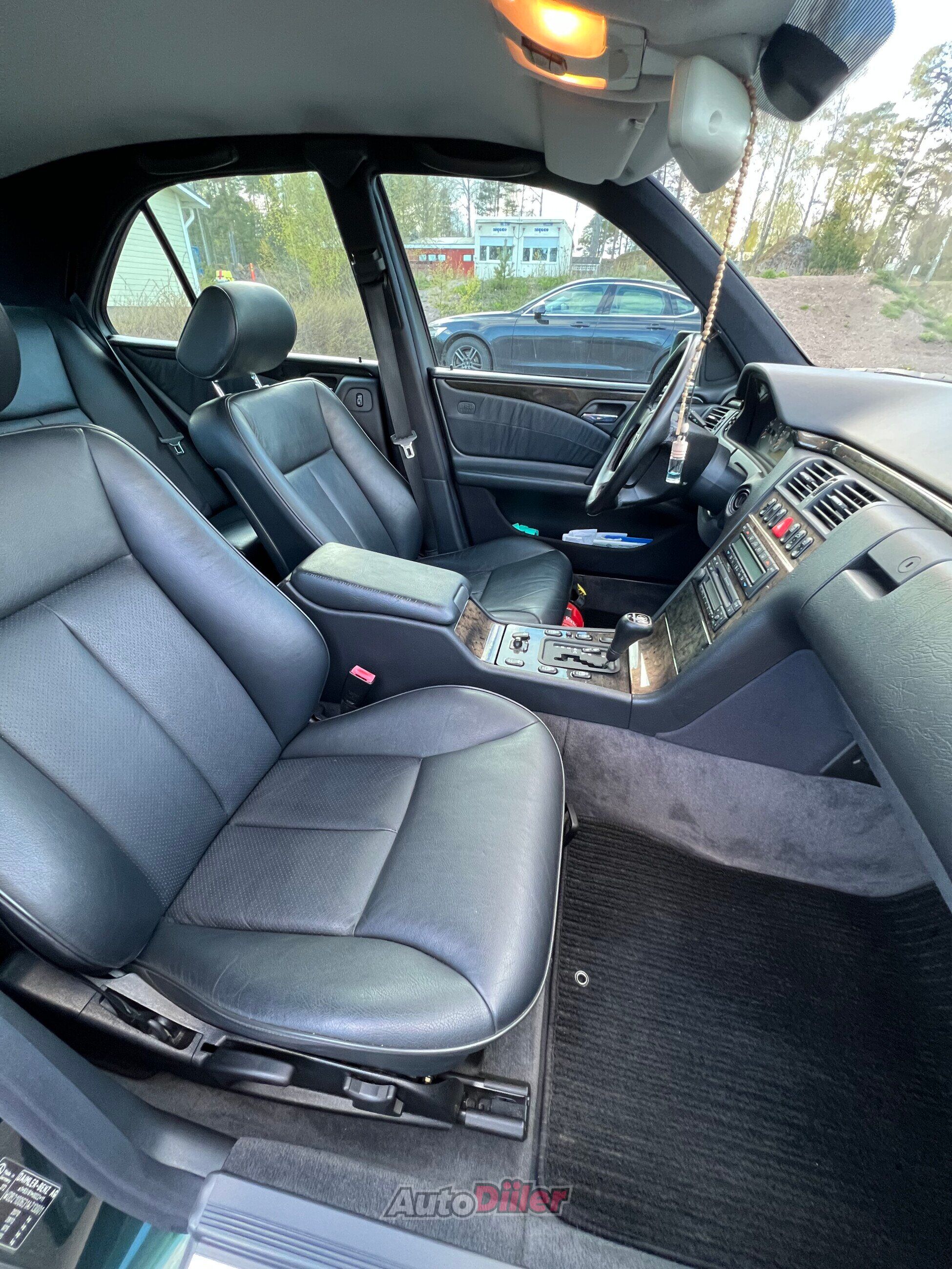 Mercedes-Benz E 280 2.8 150kW 1998, photo 7/9