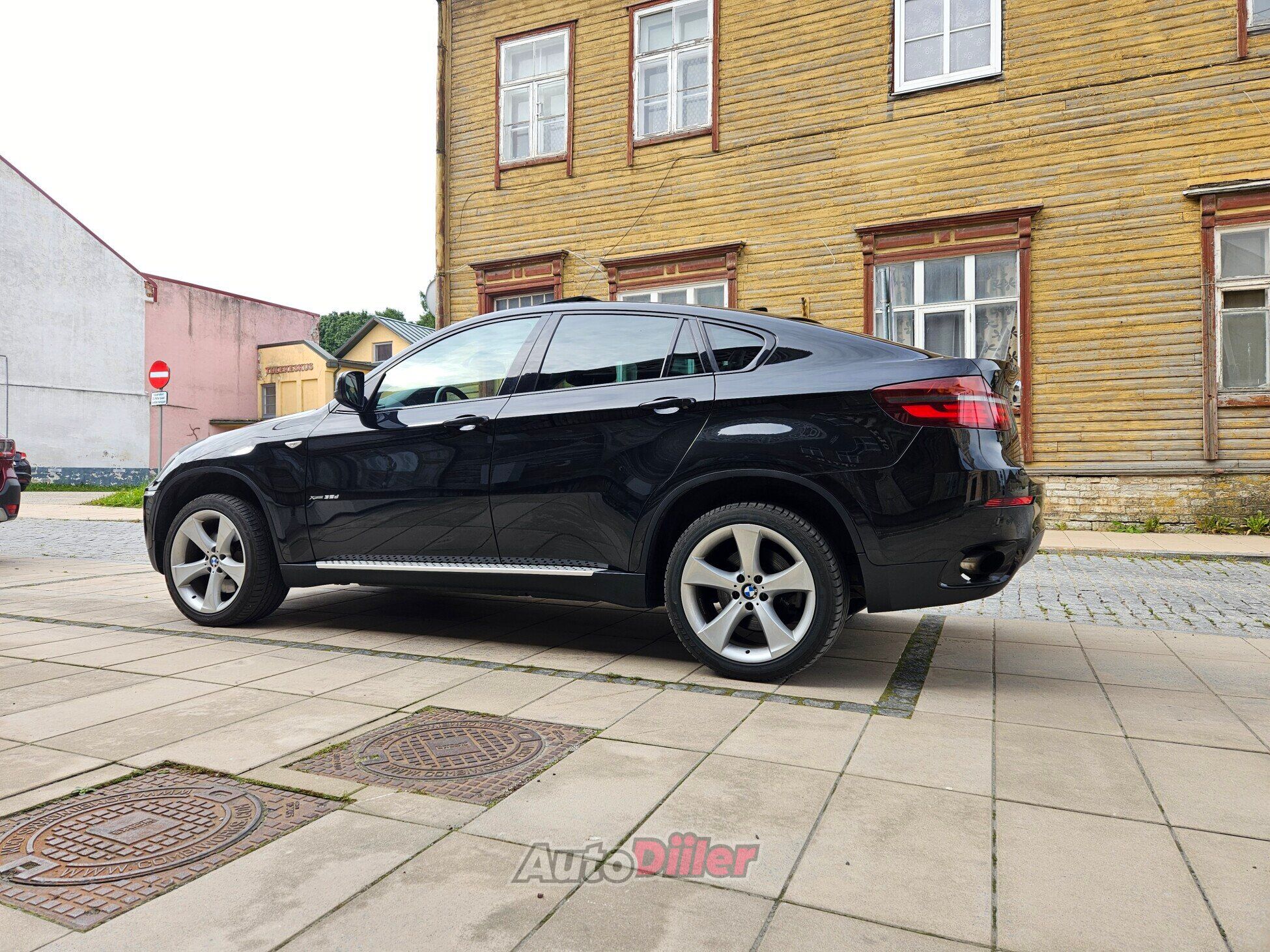 BMW X6 3.0 210kW 2008, kuva 7/10