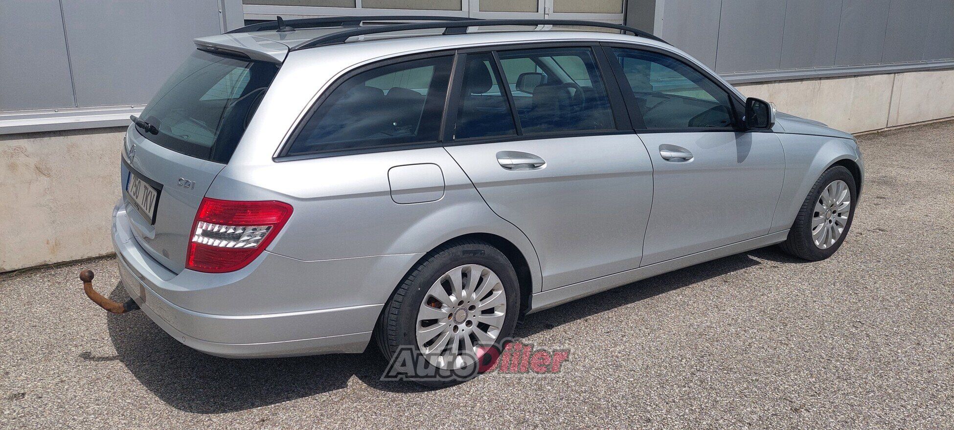Mercedes-Benz C 220 2.1 125kW 2008, kuva 4/9