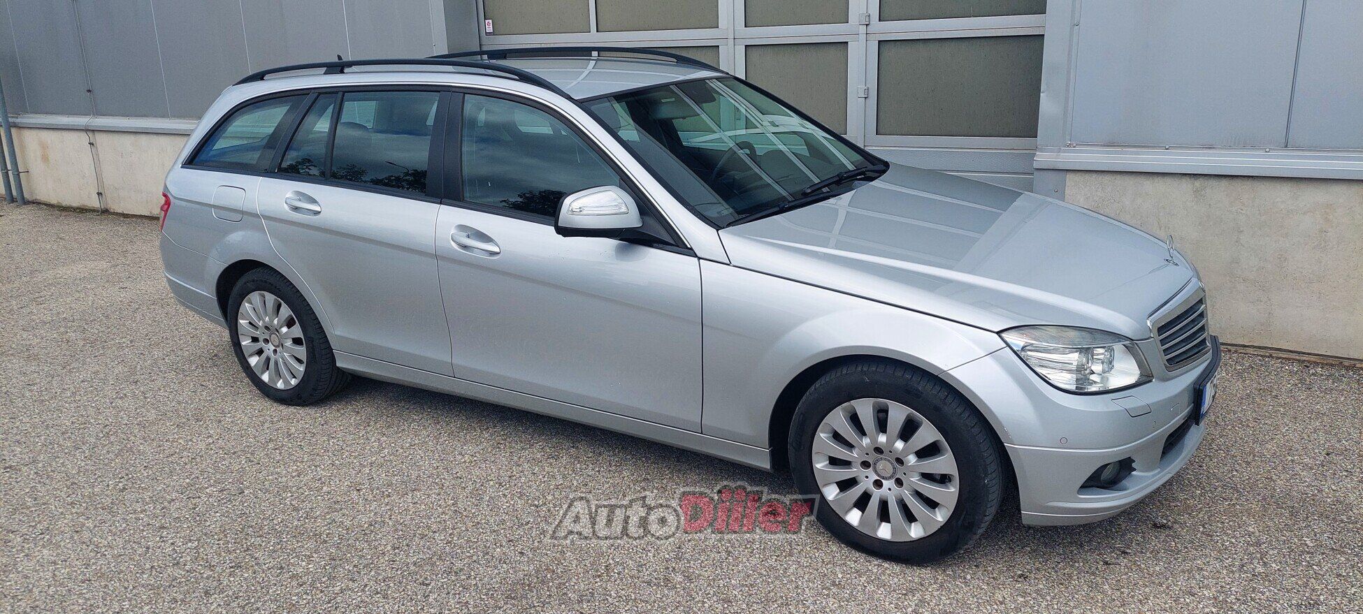 Mercedes-Benz C 220 2.1 125kW 2008, kuva 3/9