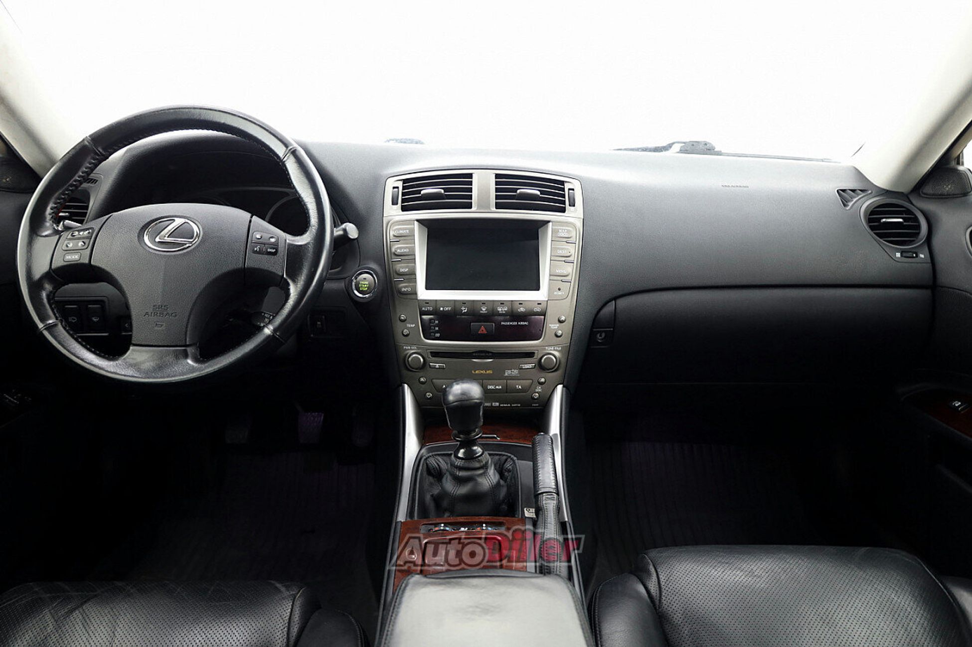 Lexus IS 220 2.2 130kW 2008, photo 5/7