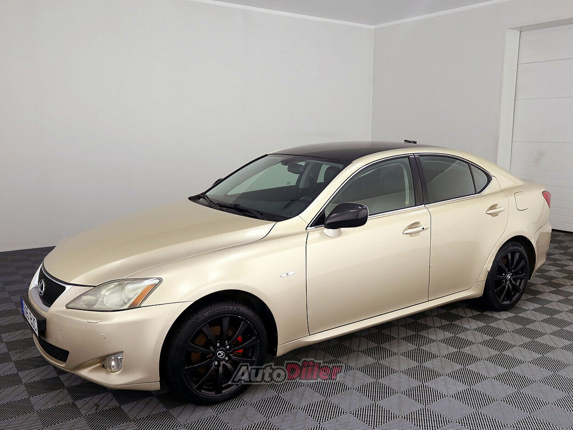 Lexus IS 220 2.2 130kW 2008, photo 2/7