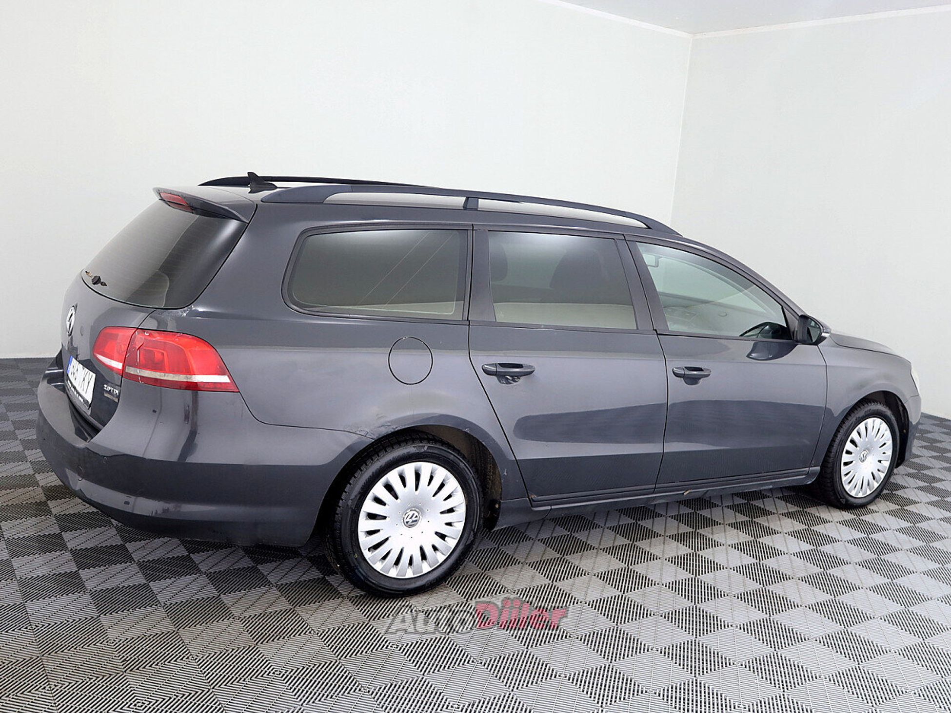Volkswagen Passat 2.0 103kW 2011, photo 3/7