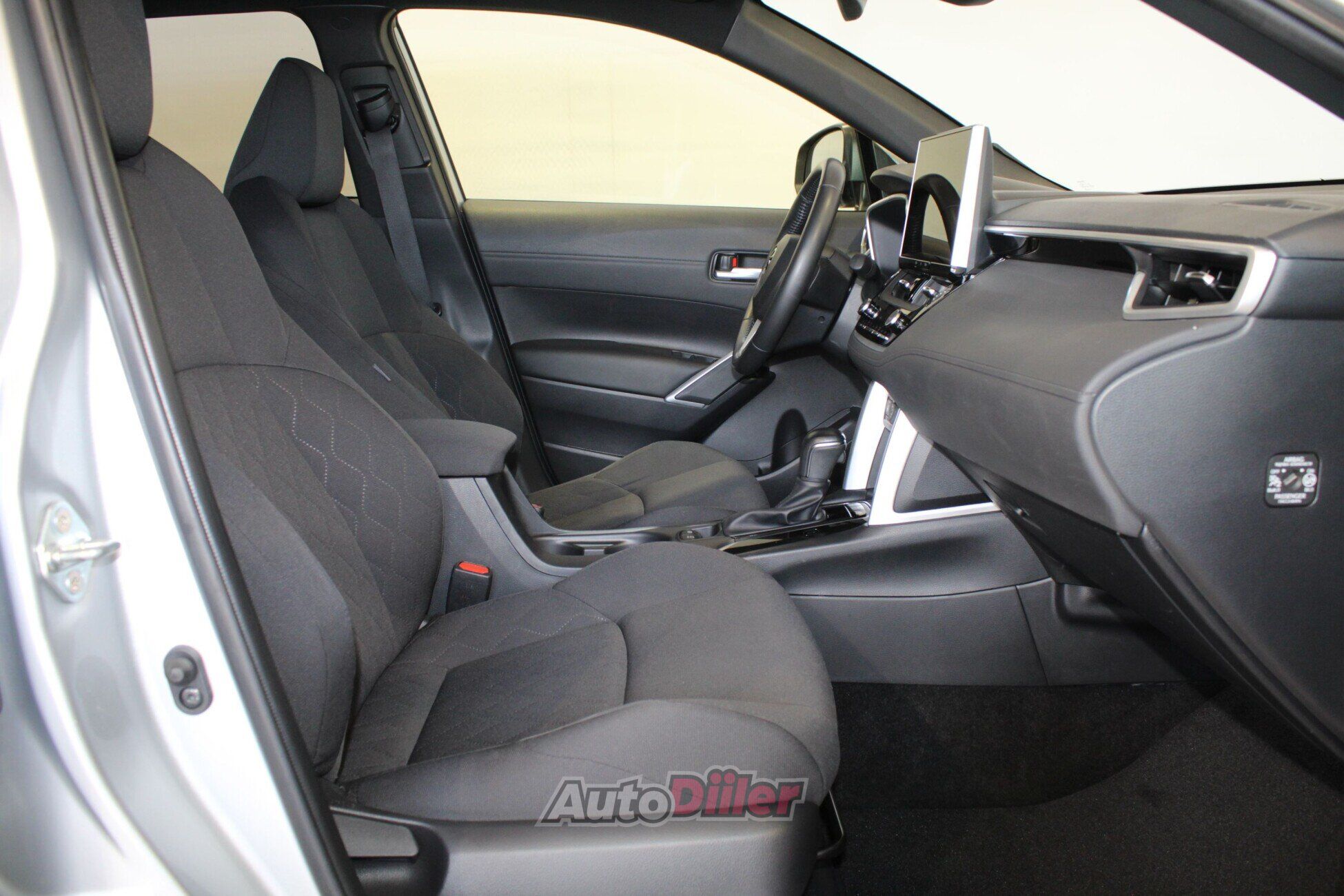 Toyota Corolla Cross 2024, photo 6/10