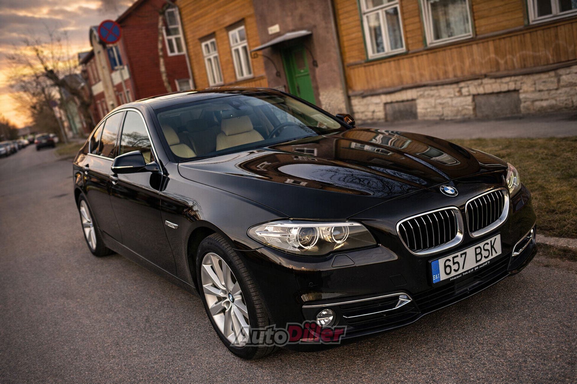 BMW 530 Luxury Line 3.0 190kW 2015, photo 2/8