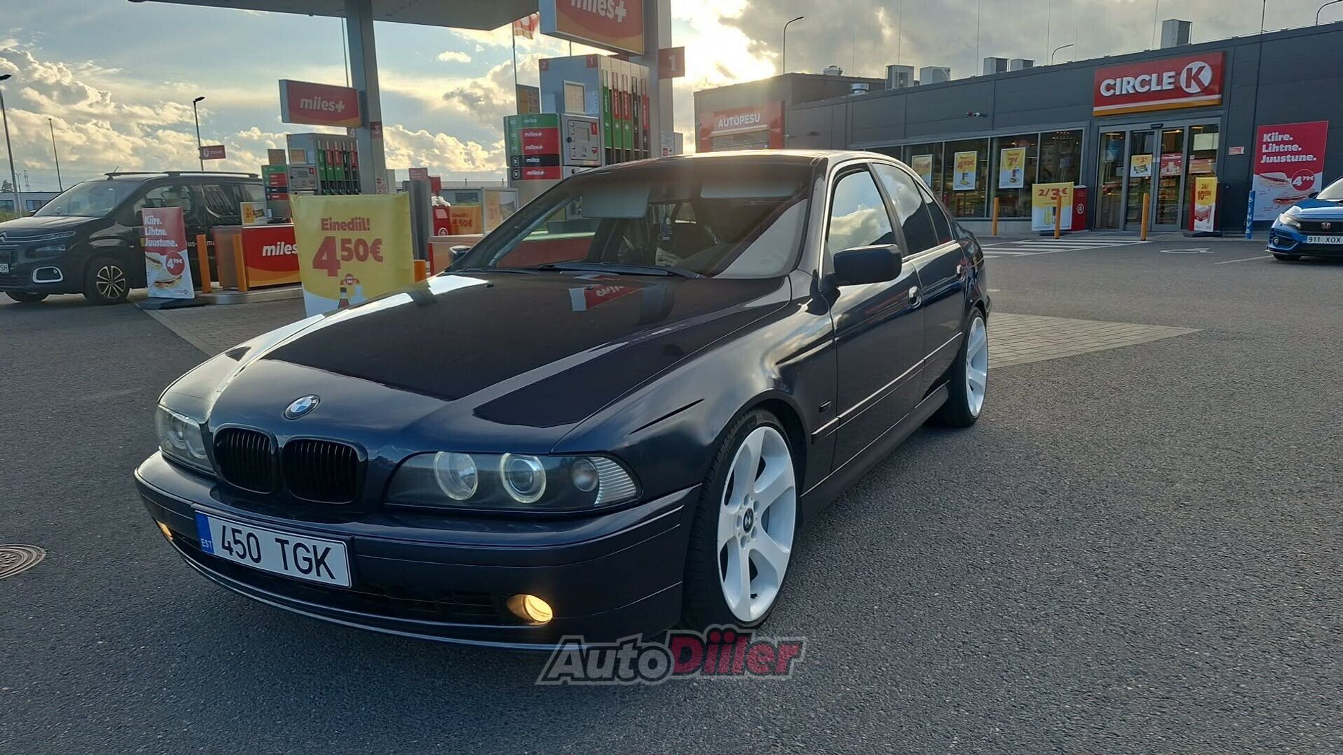 BMW 525