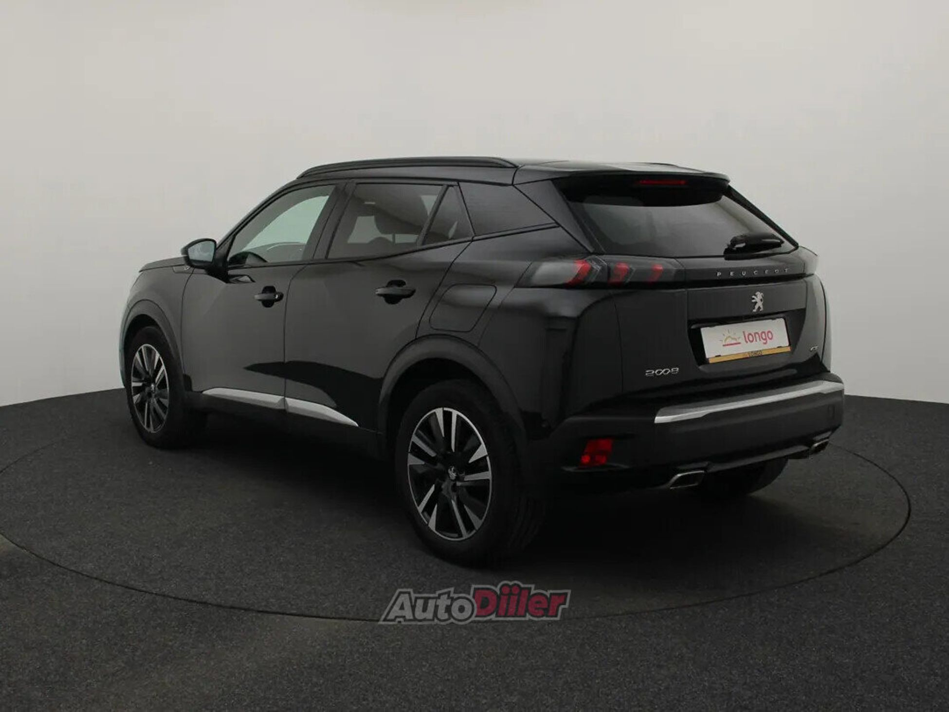 Peugeot 2008 GT 1.2 96kW 2021, photo 7/10