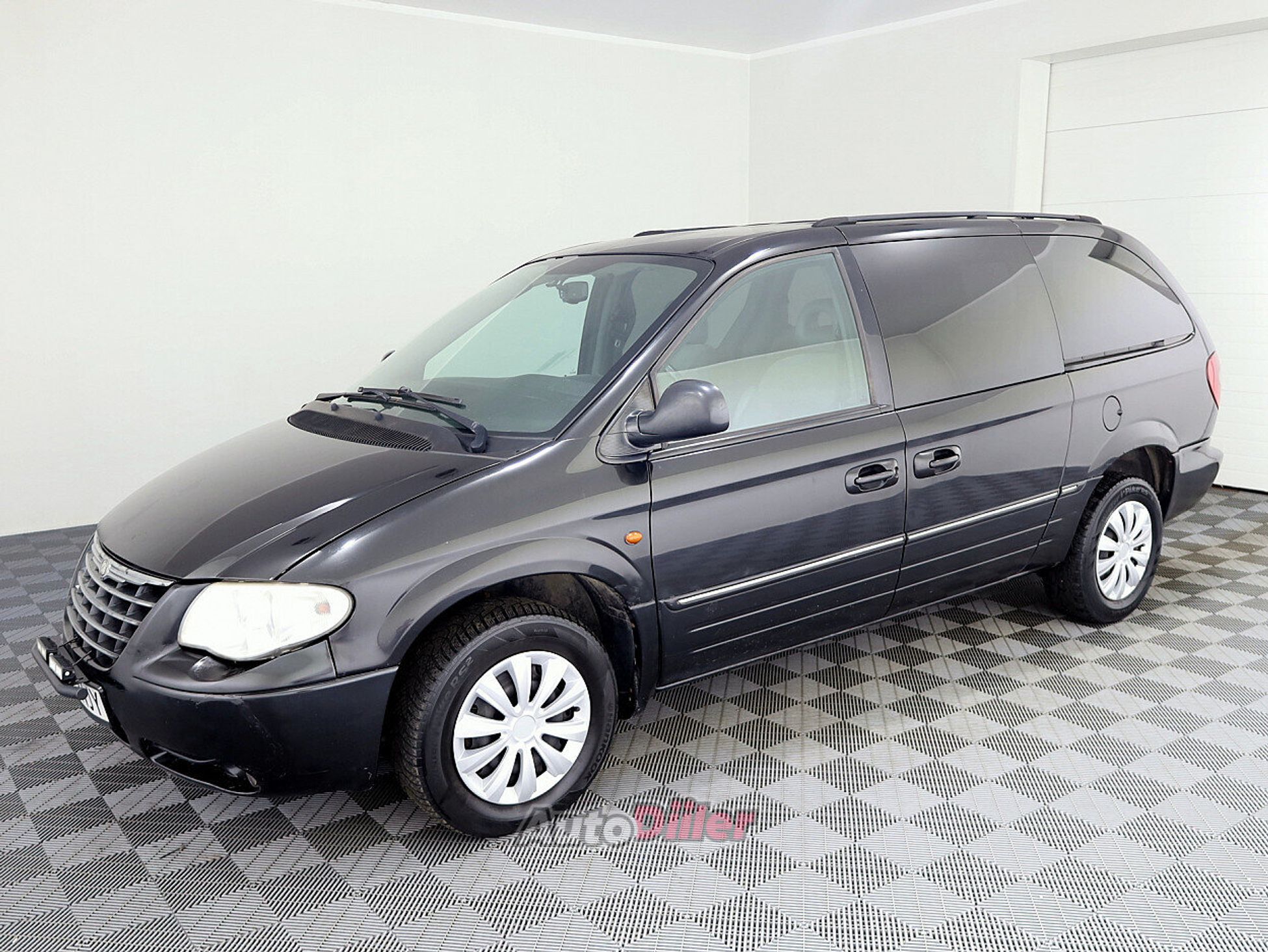 Chrysler Grand Voyager 2.8 110kW 2006, photo 2/8