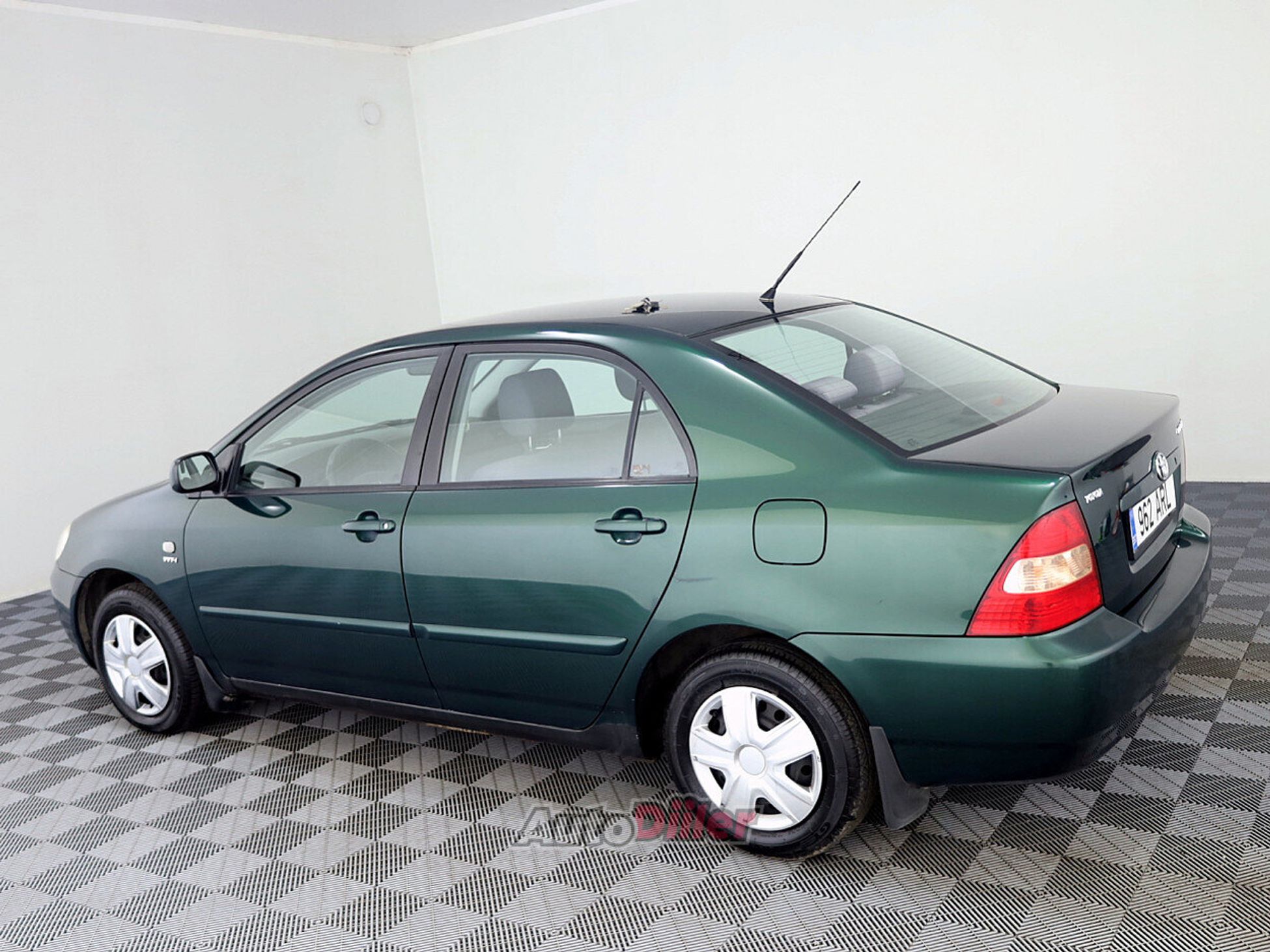 Toyota Corolla 1.4 71kW 2002, kuva 4/7