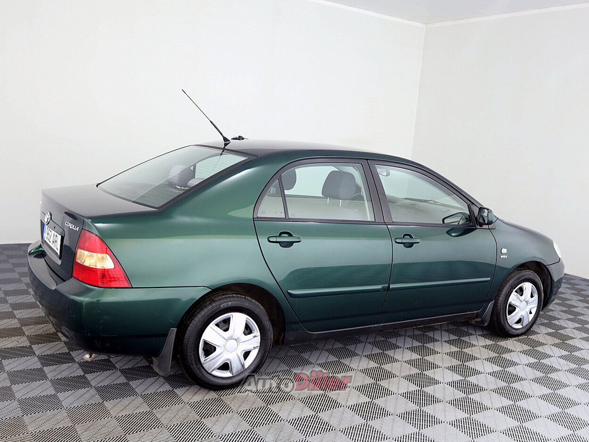 Toyota Corolla 1.4 71kW 2002, kuva 3/7