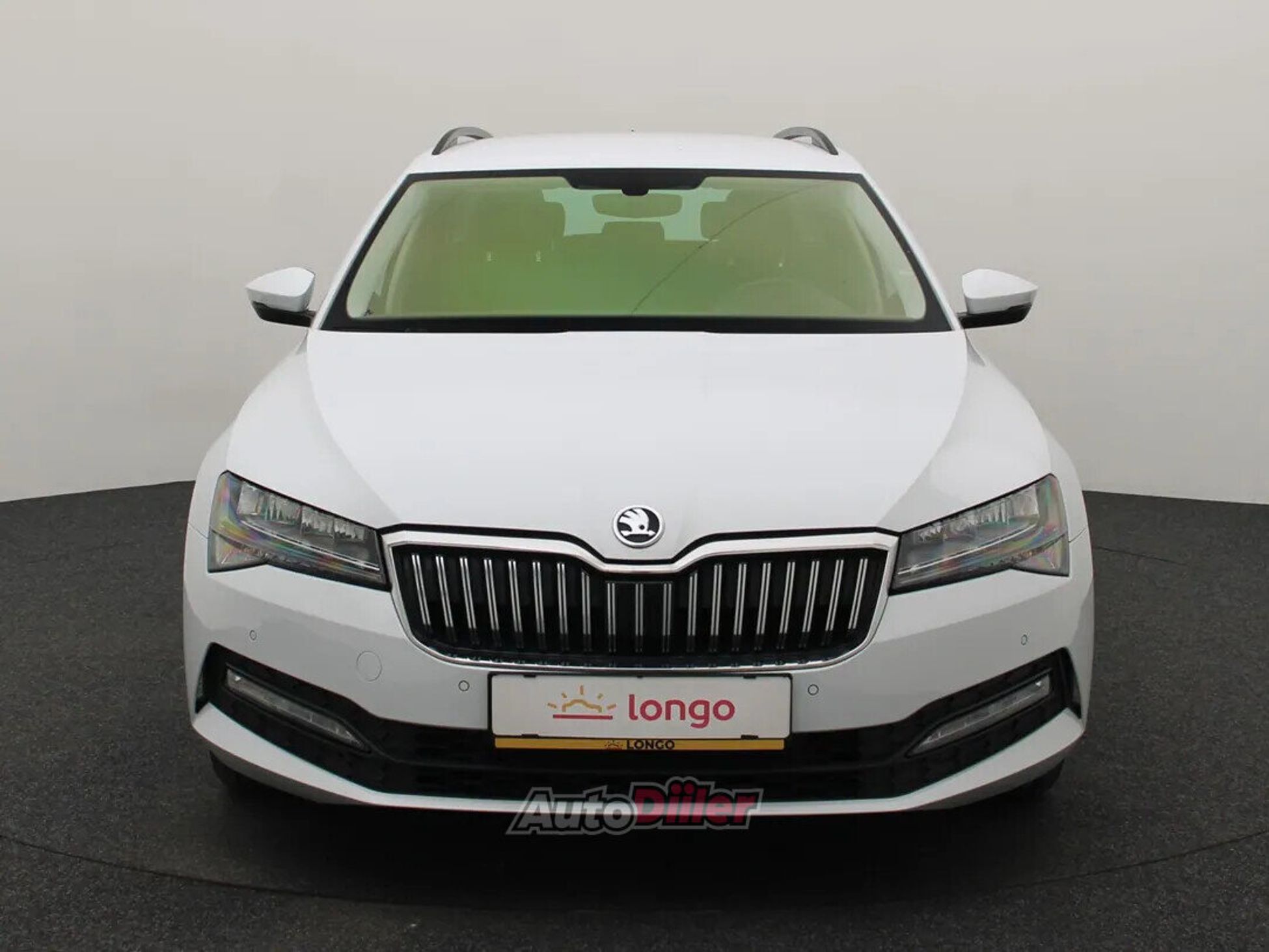 Skoda Superb Clever 2.0 110kW 2022, kuva 3/10