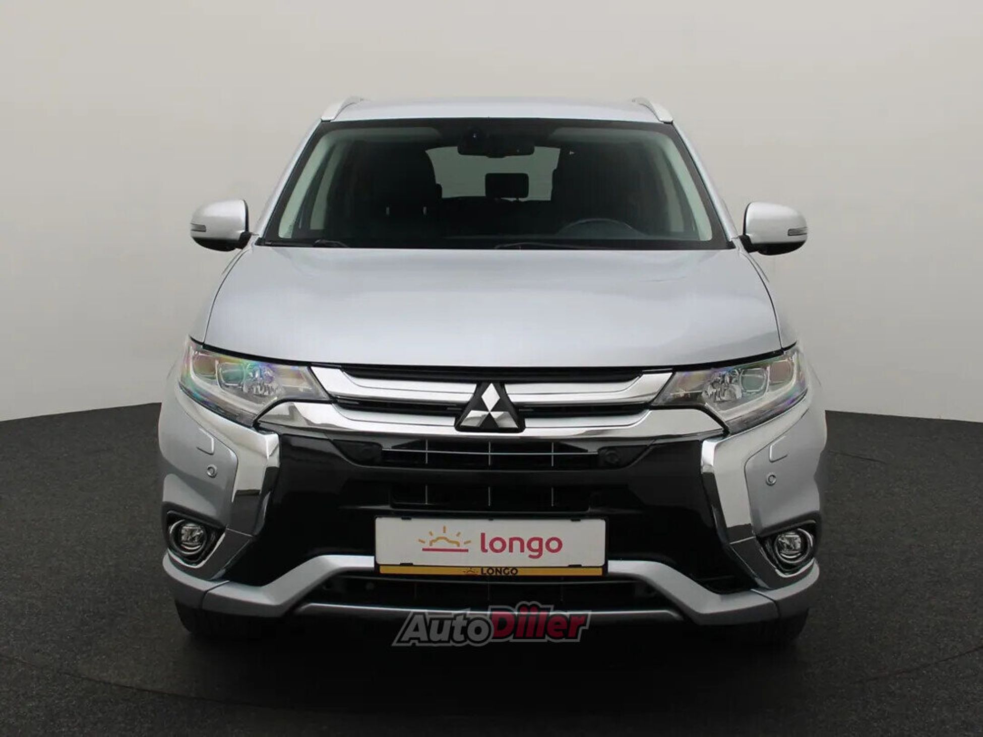 Mitsubishi Outlander Premium 2.0 149kW 2016, kuva 3/10