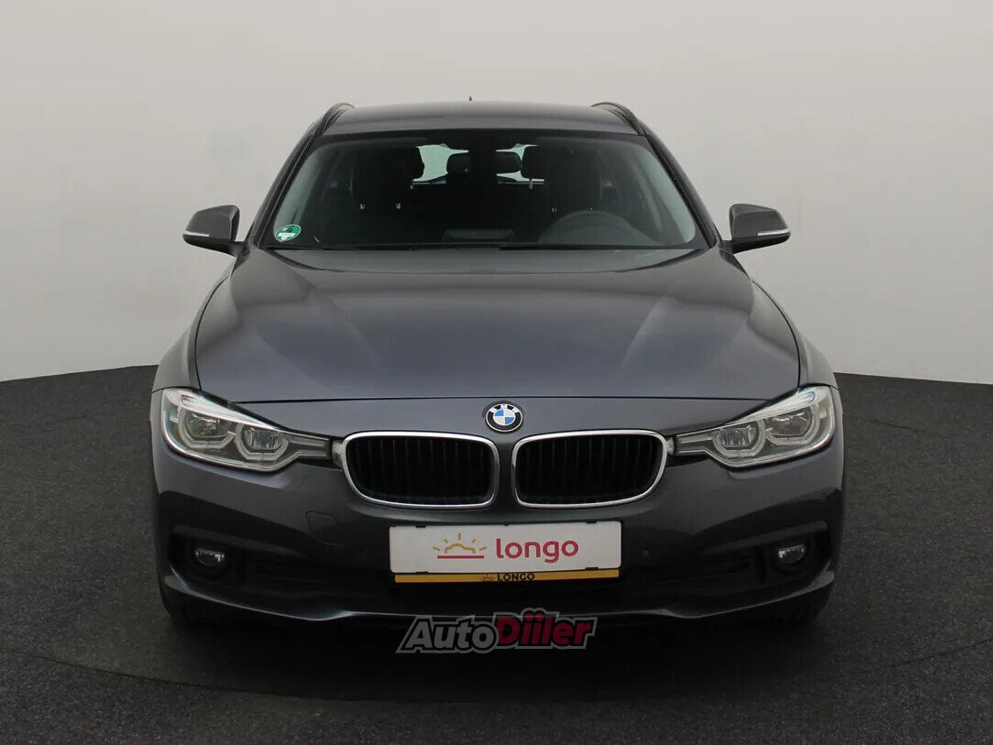 BMW 320 Advantage 2.0 140kW 2019, photo 3/10