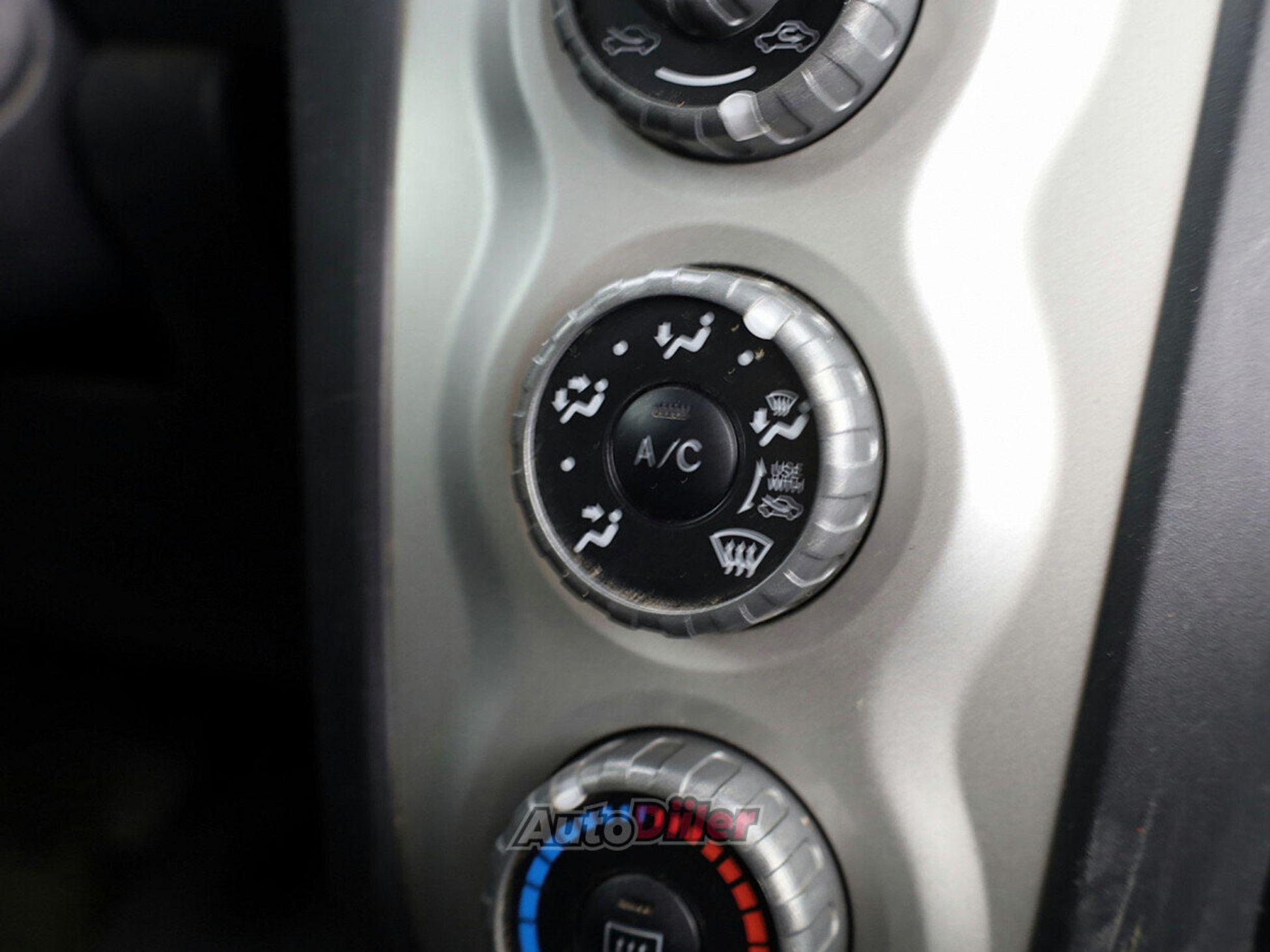 Toyota Yaris 1.3 64kW 2007, photo 8/8