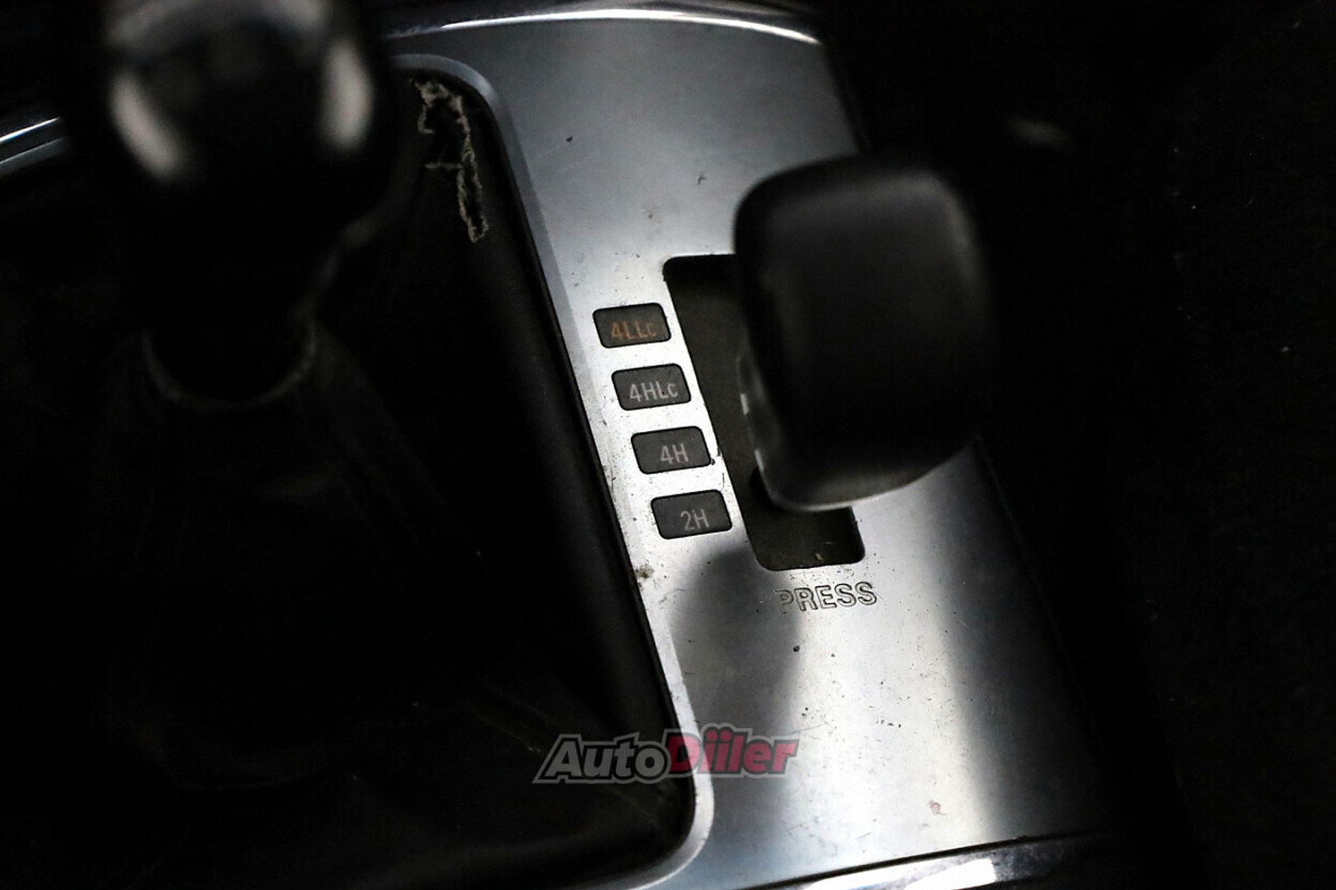 Mitsubishi Pajero 3.2 118kW 2007, kuva 8/8
