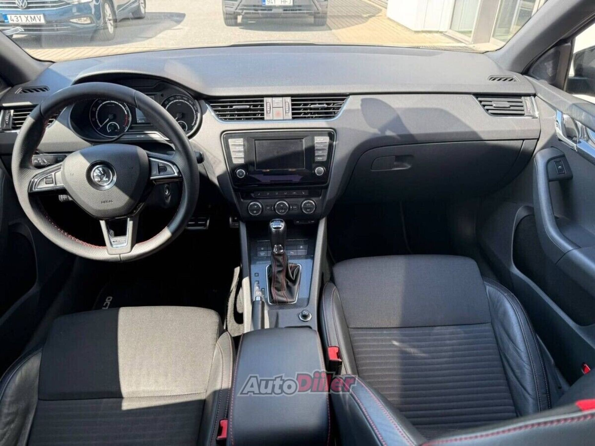 Skoda Octavia 2.0 162kW 2014, kuva 7/10