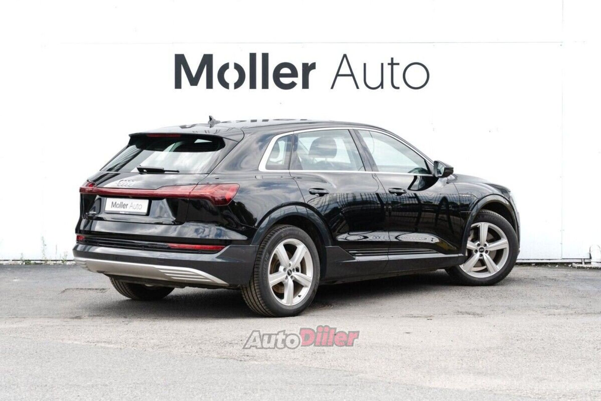 Audi e-tron 300kW 2022, photo 4/10