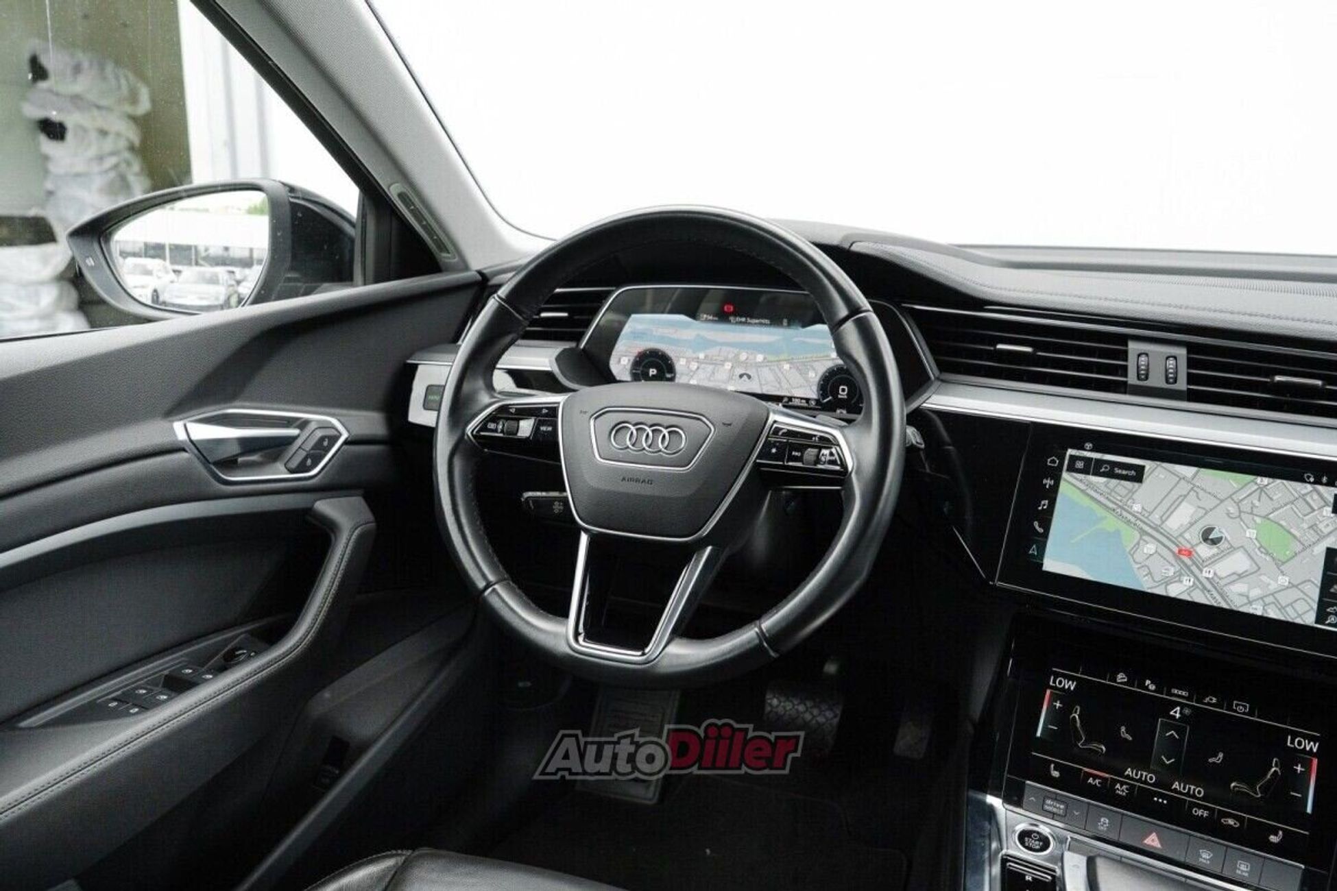Audi e-tron 300kW 2022, photo 7/10