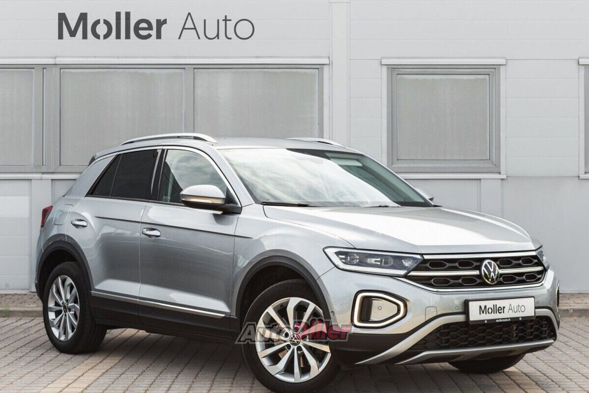 Volkswagen T-Roc 2.0 110kW 2023, photo 7/10