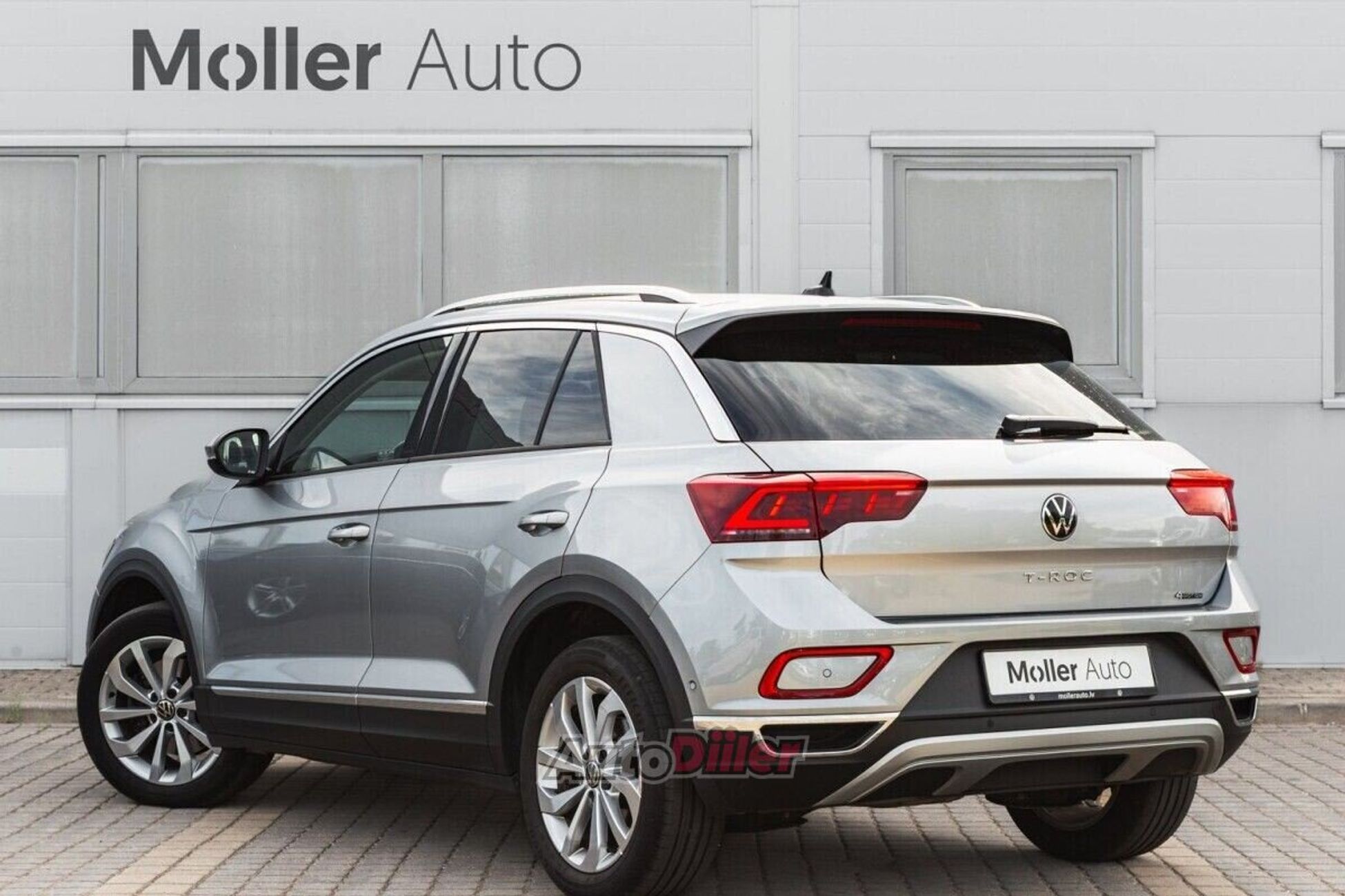 Volkswagen T-Roc 2.0 110kW 2023, photo 3/10