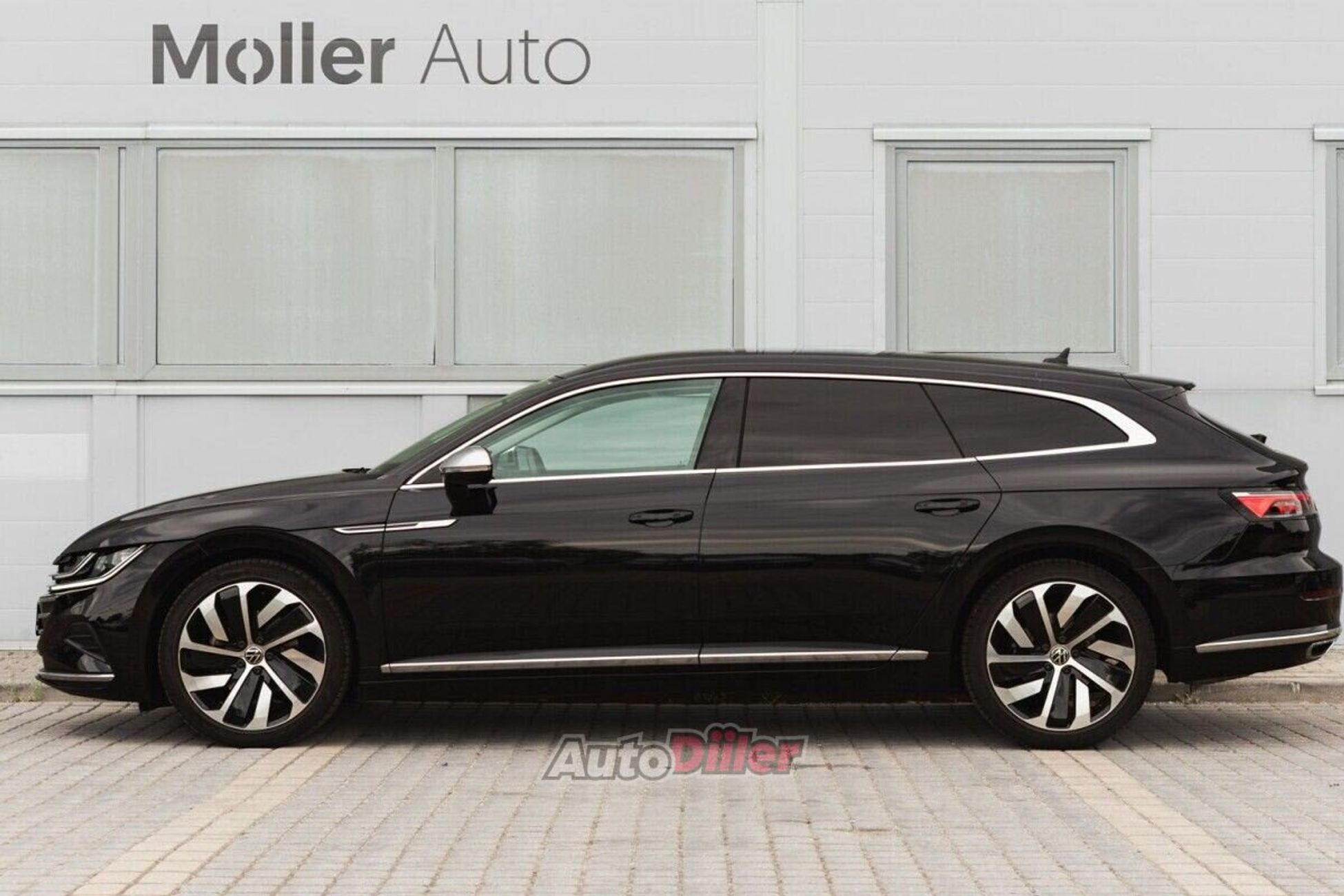 Volkswagen Arteon 2.0 140kW 2023, photo 2/10