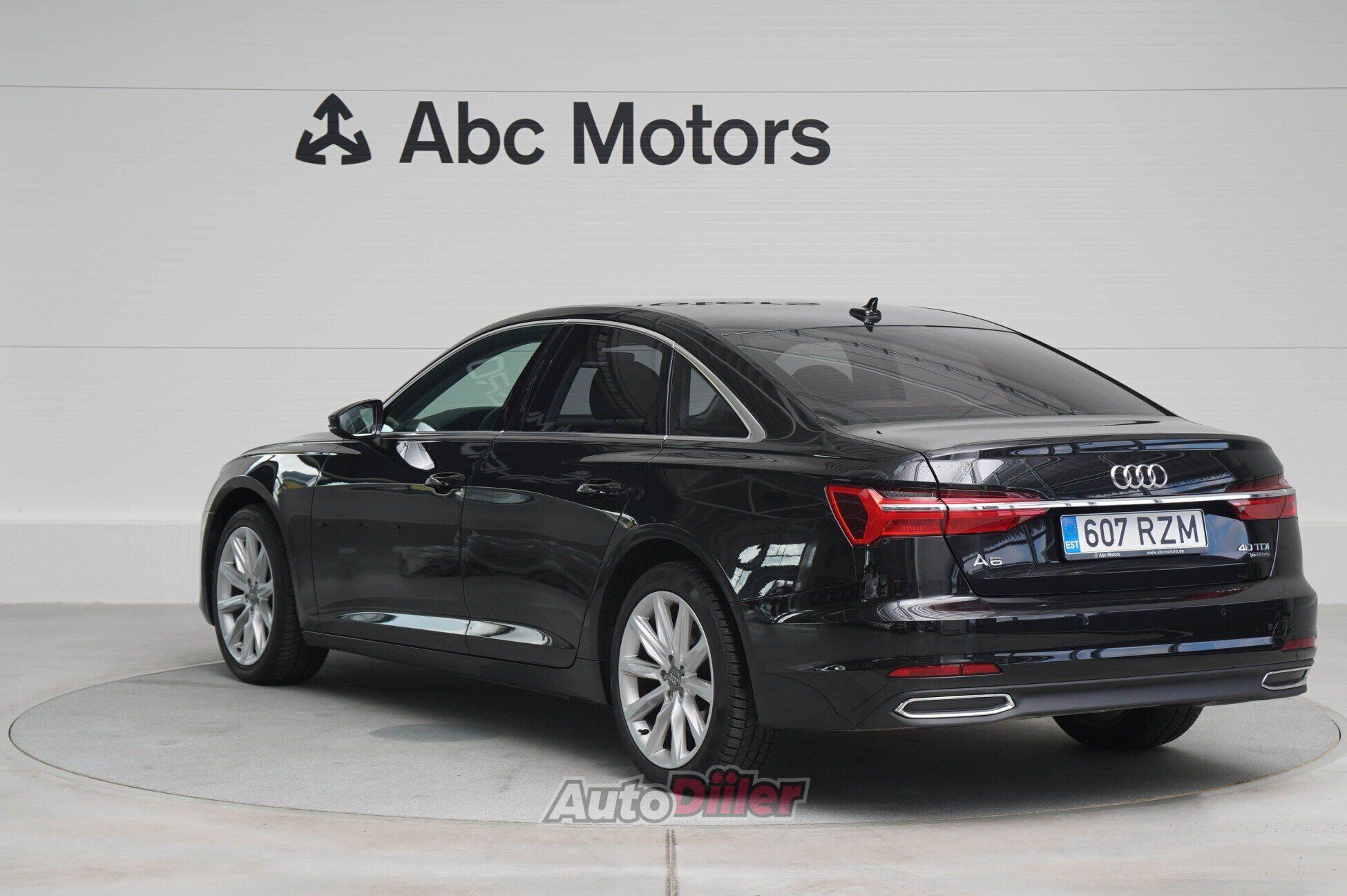 Audi A6 2019, photo 6/10
