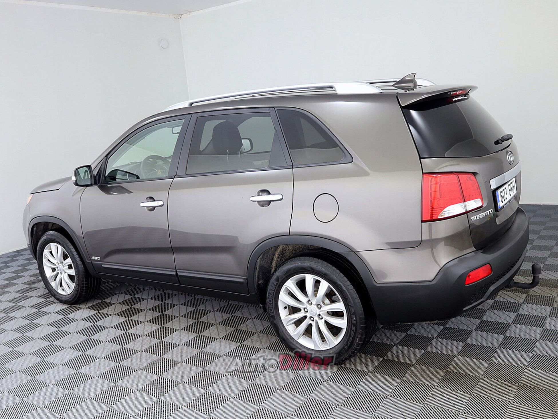 Kia Sorento 2.2 145kW 2010, kuva 4/7