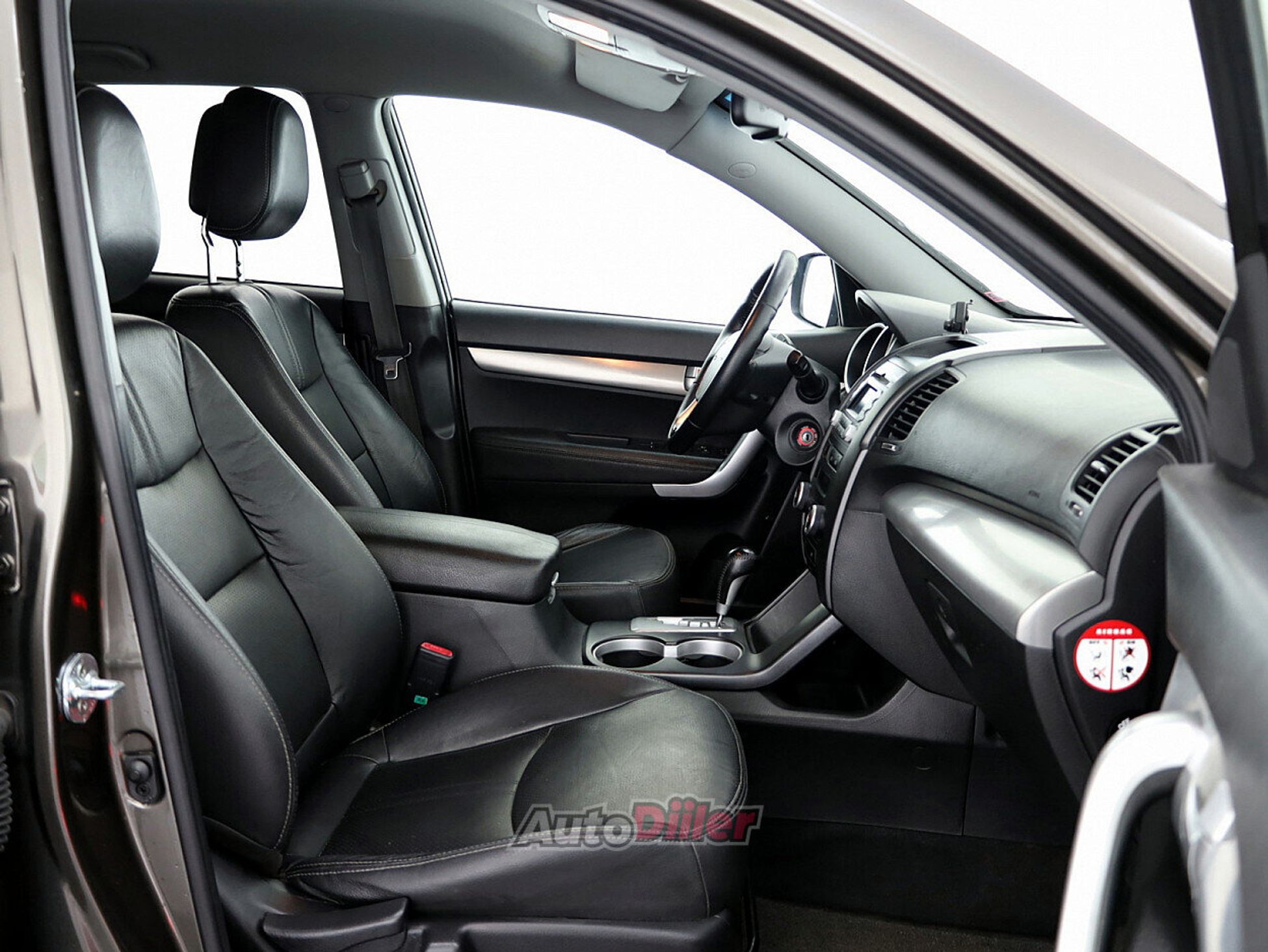 Kia Sorento 2.2 145kW 2010, kuva 6/7