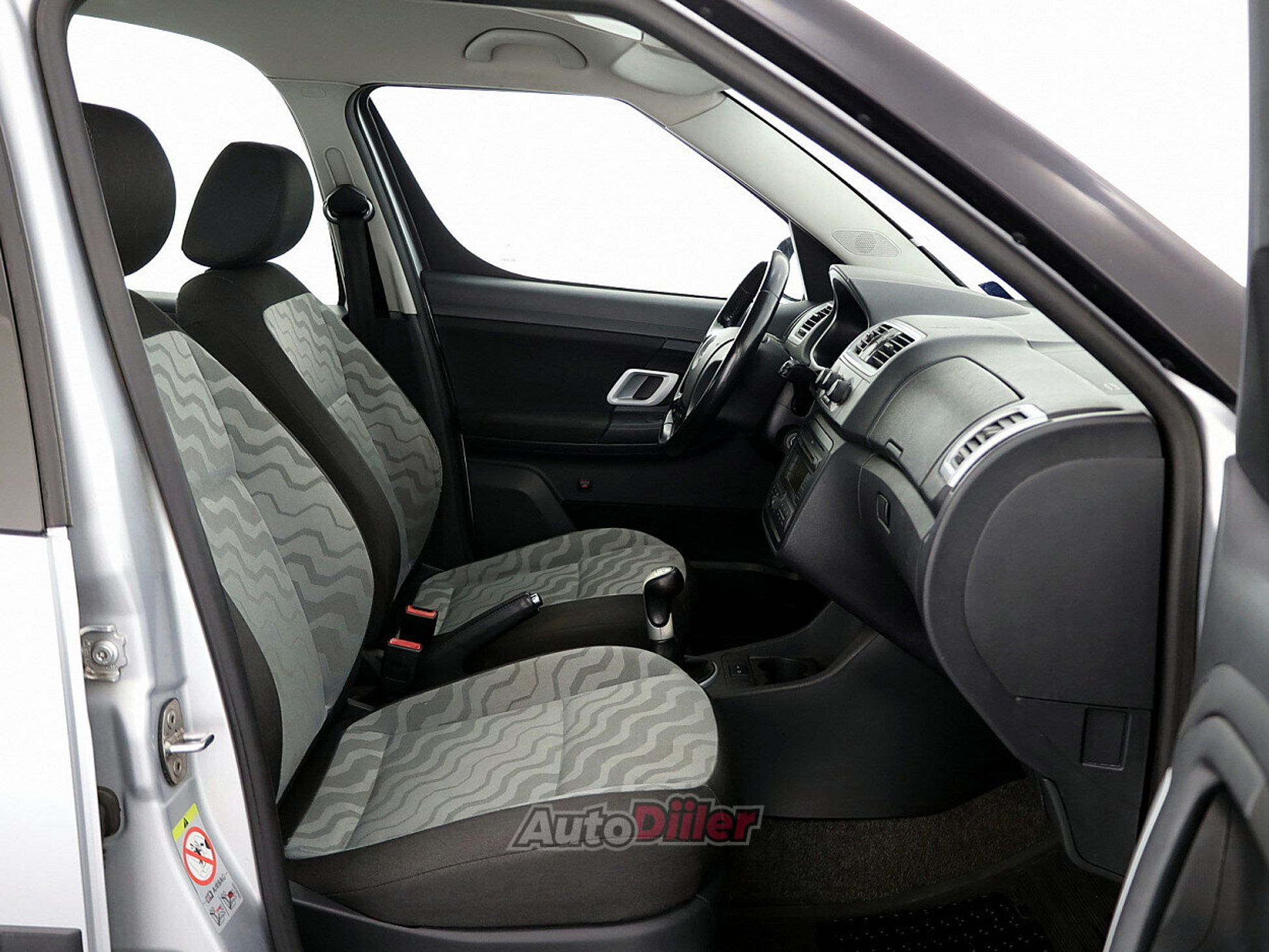 Skoda Roomster 1.4 63kW 2007, kuva 6/7