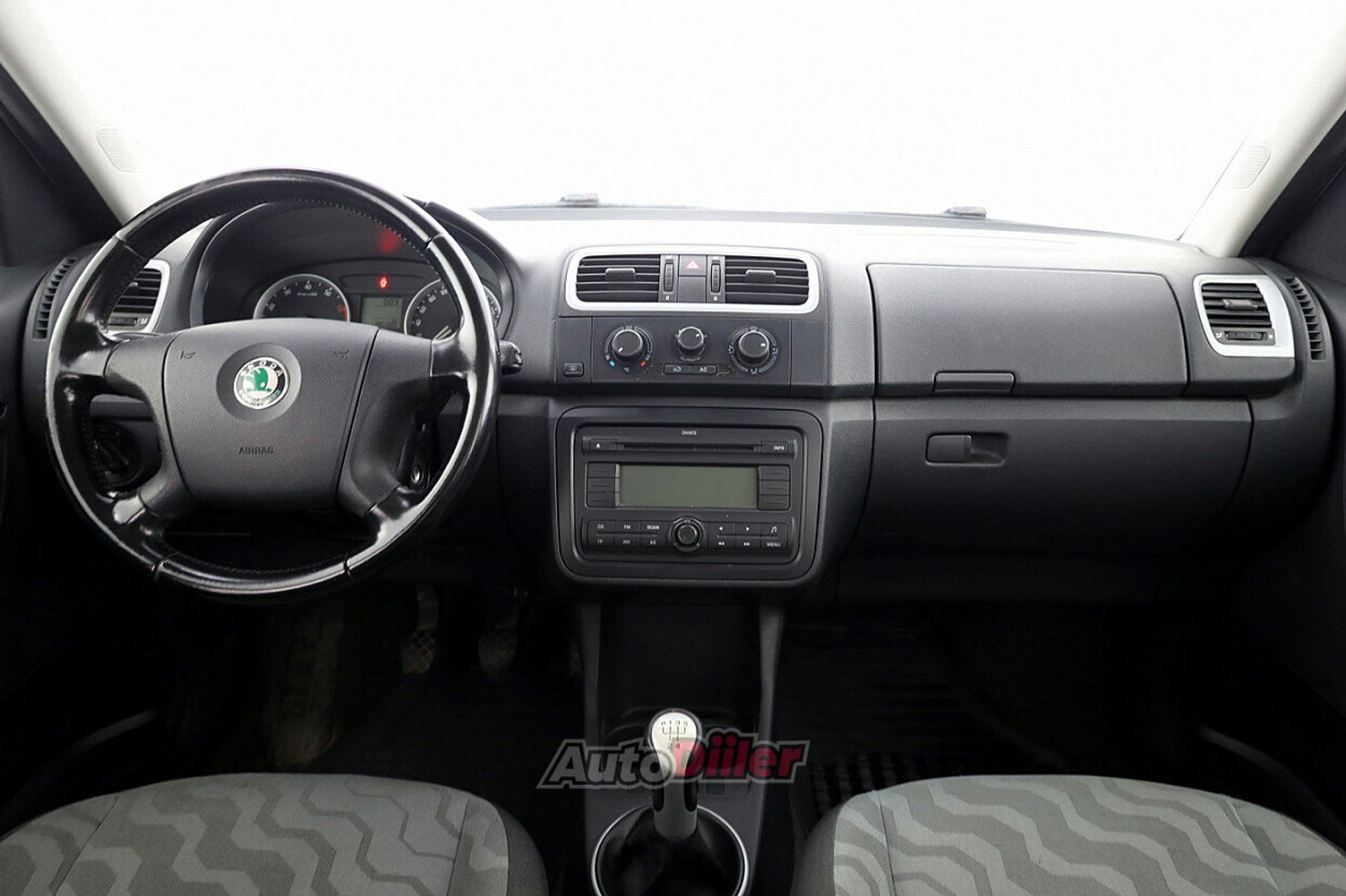 Skoda Roomster 1.4 63kW 2007, kuva 5/7