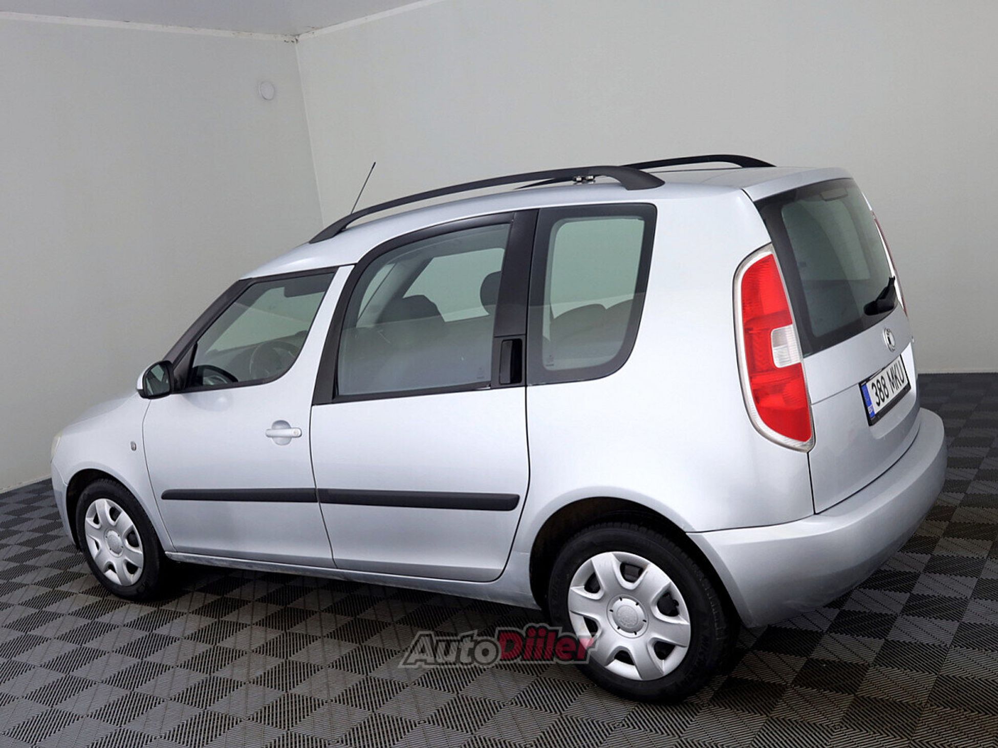 Skoda Roomster 1.4 63kW 2007, kuva 4/7