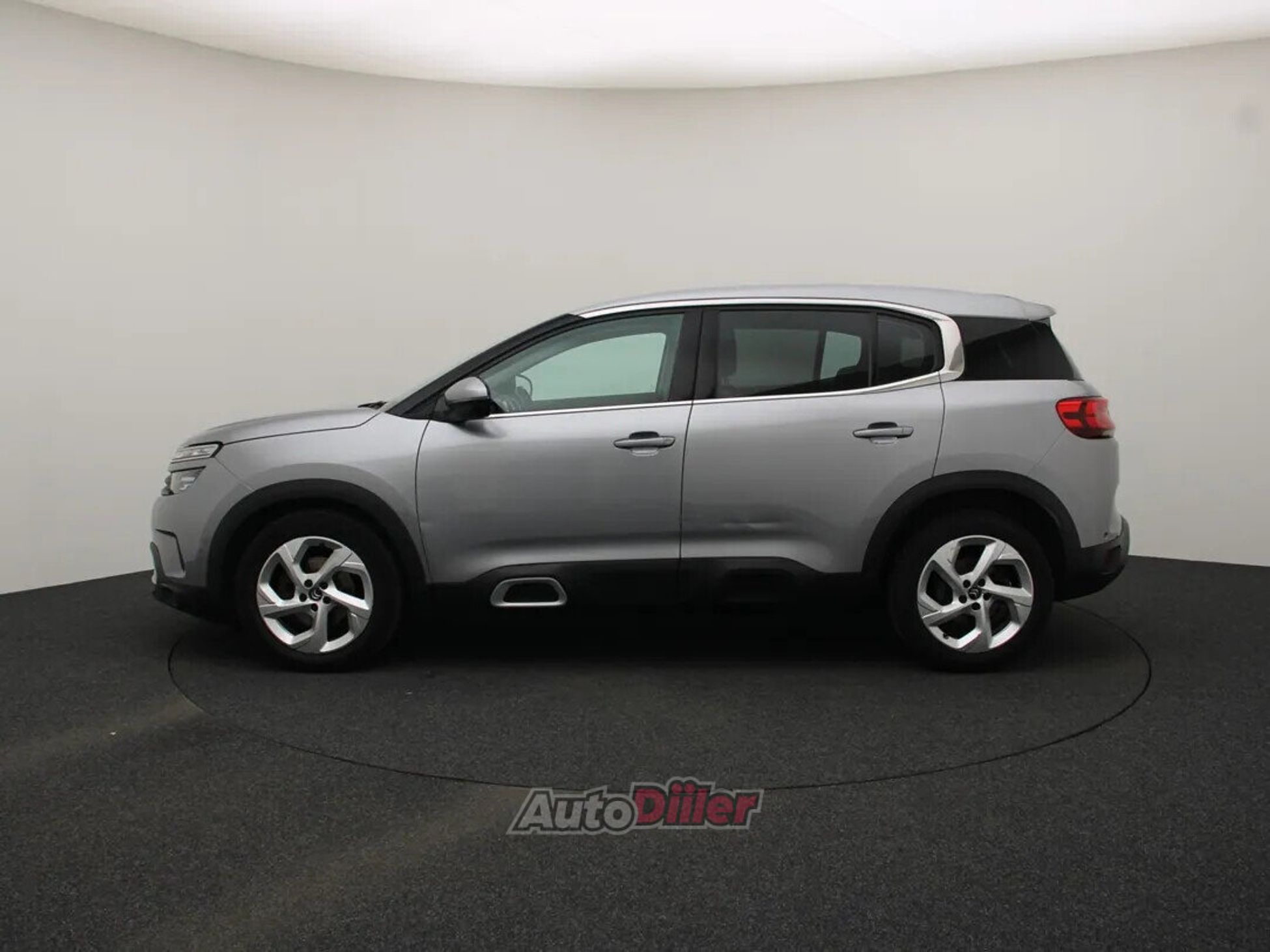 Citroen C5 Aircross Feel 1.5 96kW 2021, photo 6/10