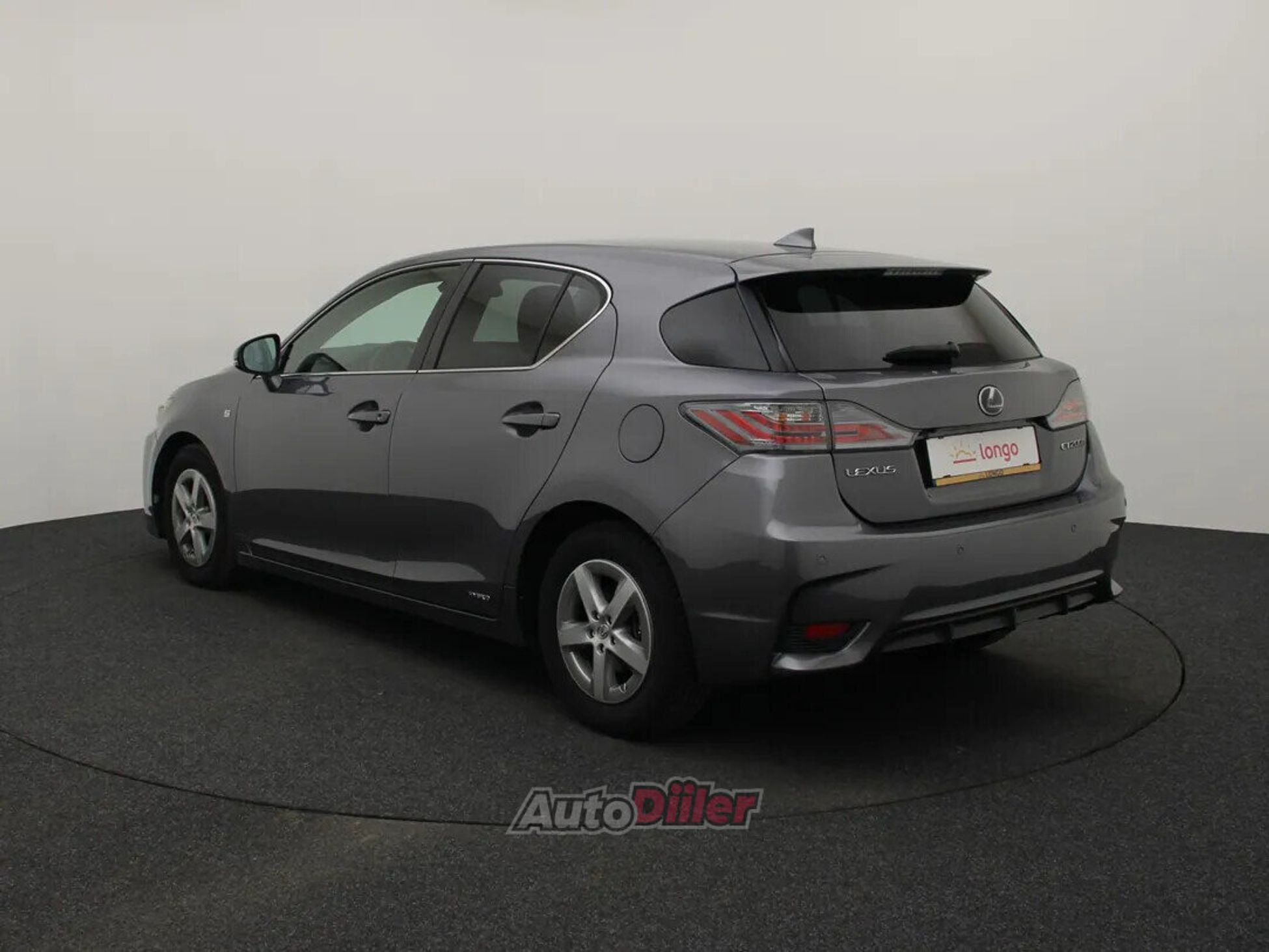 Lexus CT 200h Comfort 1.8 100kW 2015, photo 7/10