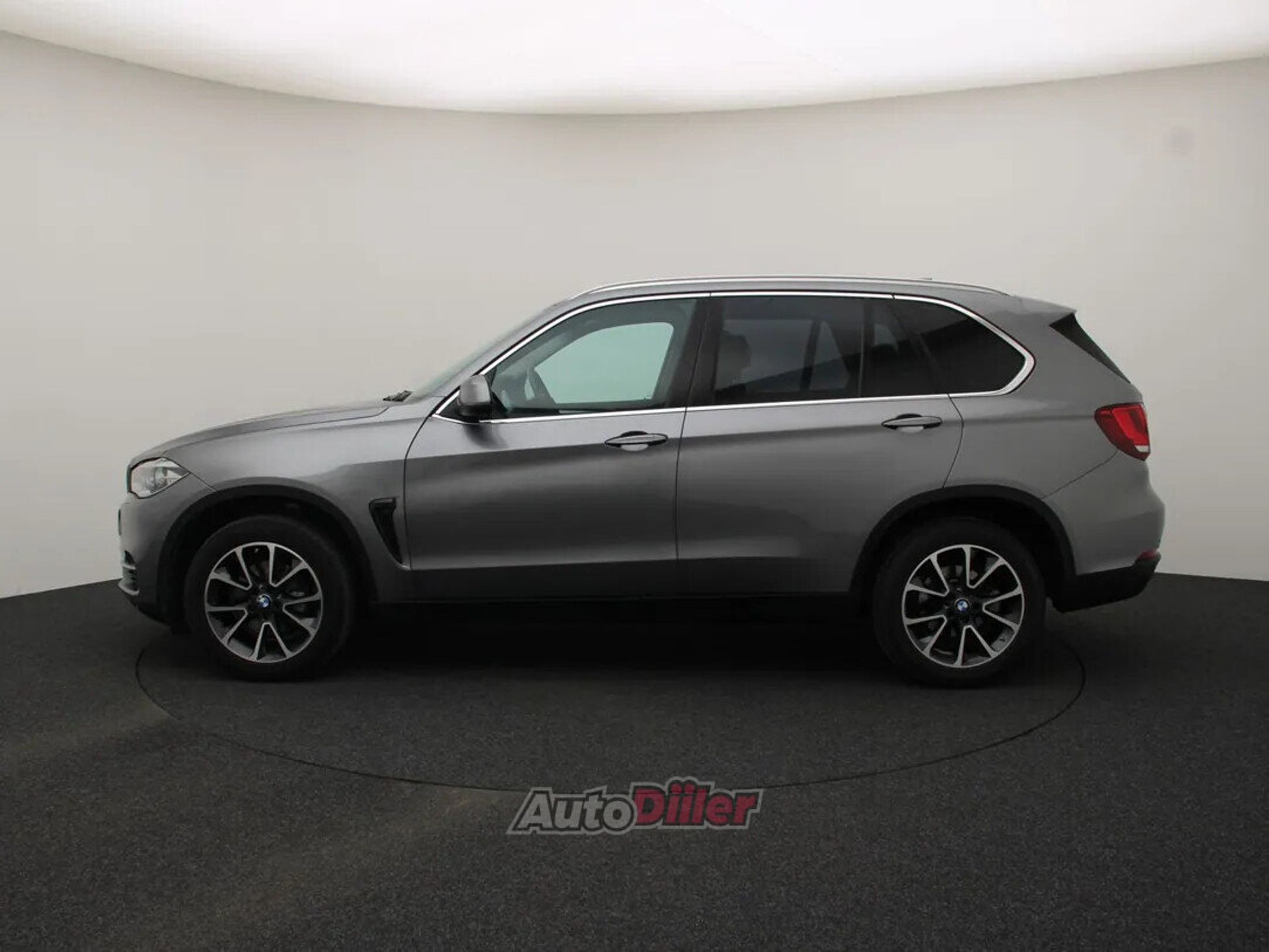 BMW X5 Pure Excellence 3.0 190kW 2015, photo 6/10