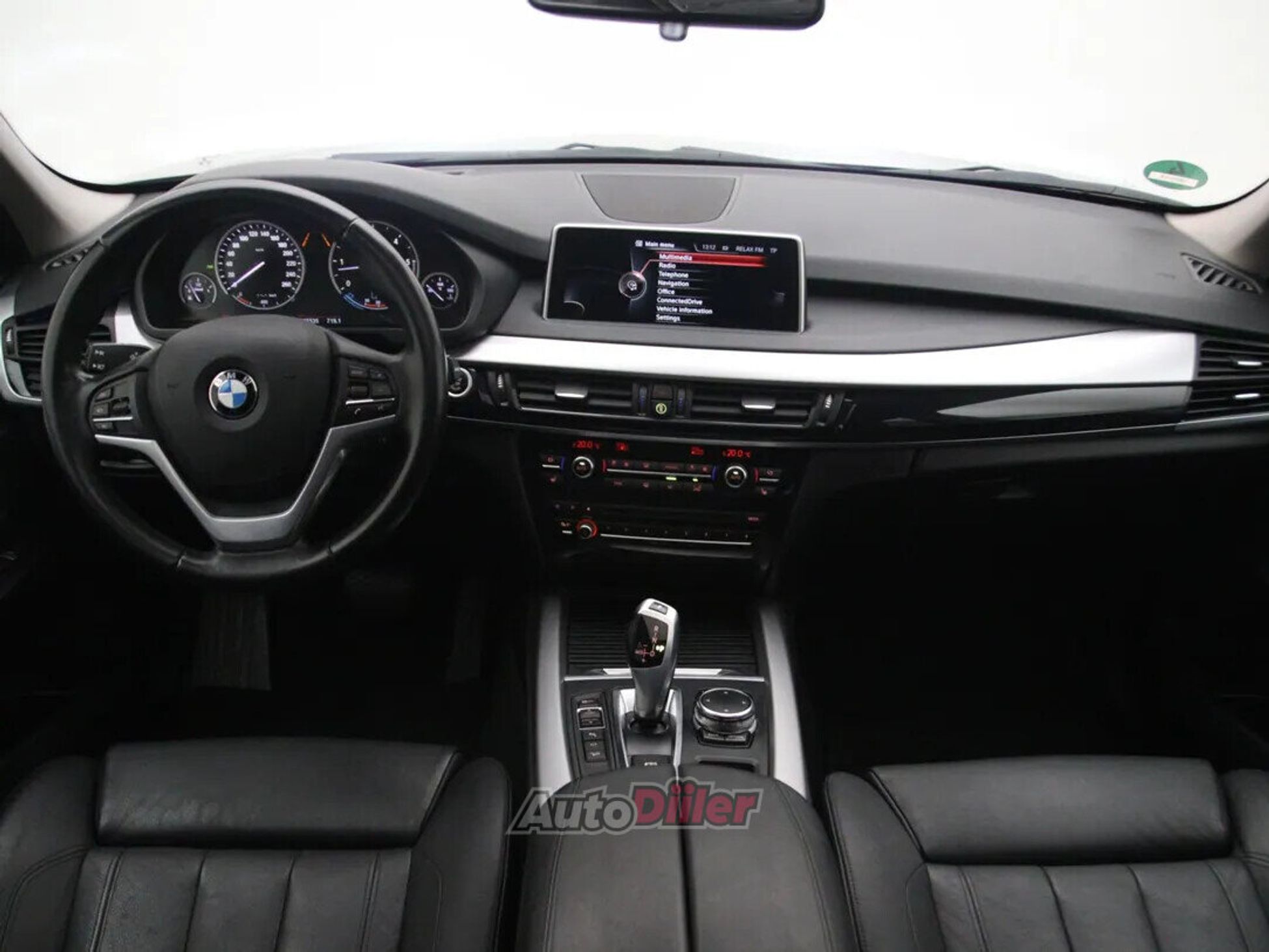 BMW X5 Pure Excellence 3.0 190kW 2015, photo 2/10