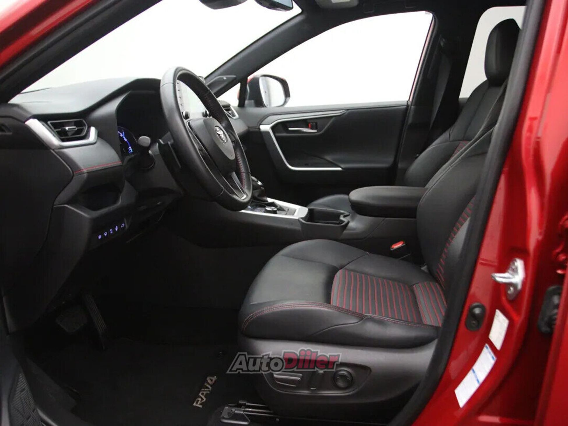 Toyota RAV4 Style 2.5 225kW 2022, photo 4/10