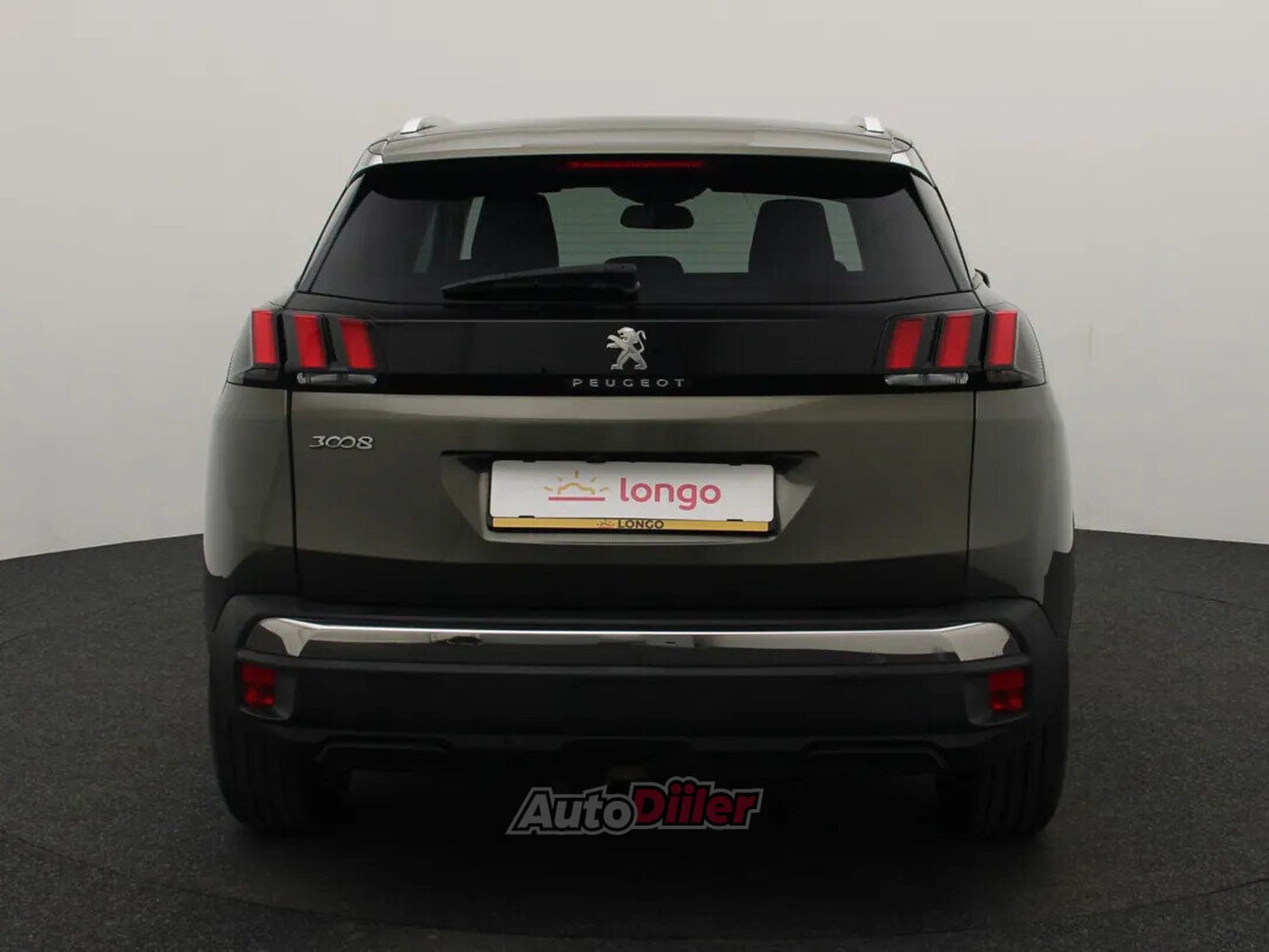 Peugeot 3008 Executive 1.2 96kW 2020, photo 5/10