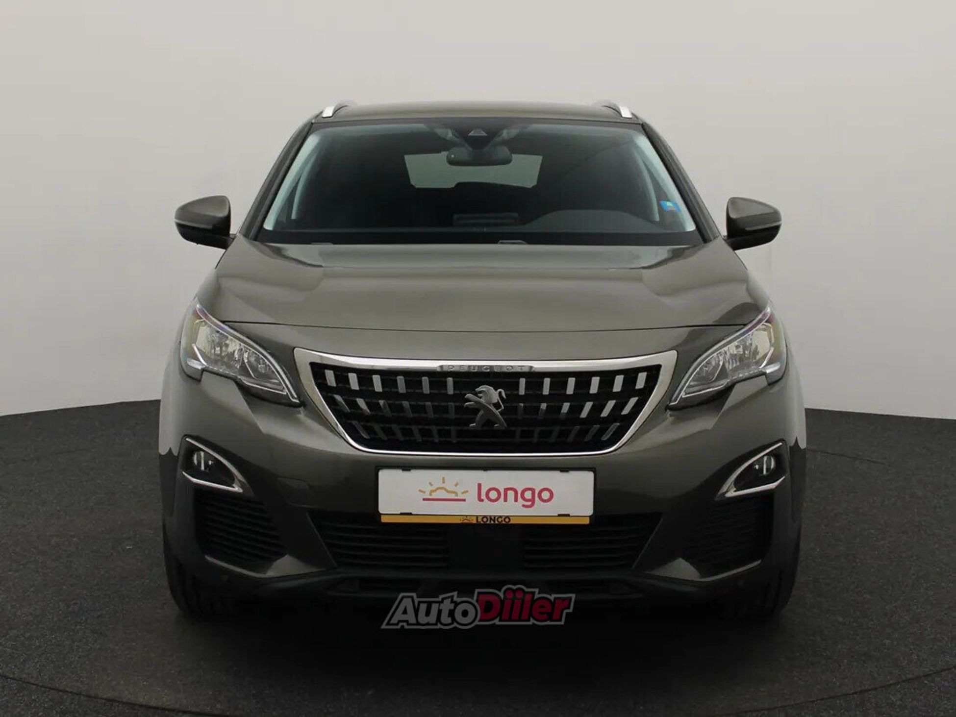 Peugeot 3008 Executive 1.2 96kW 2020, photo 3/10