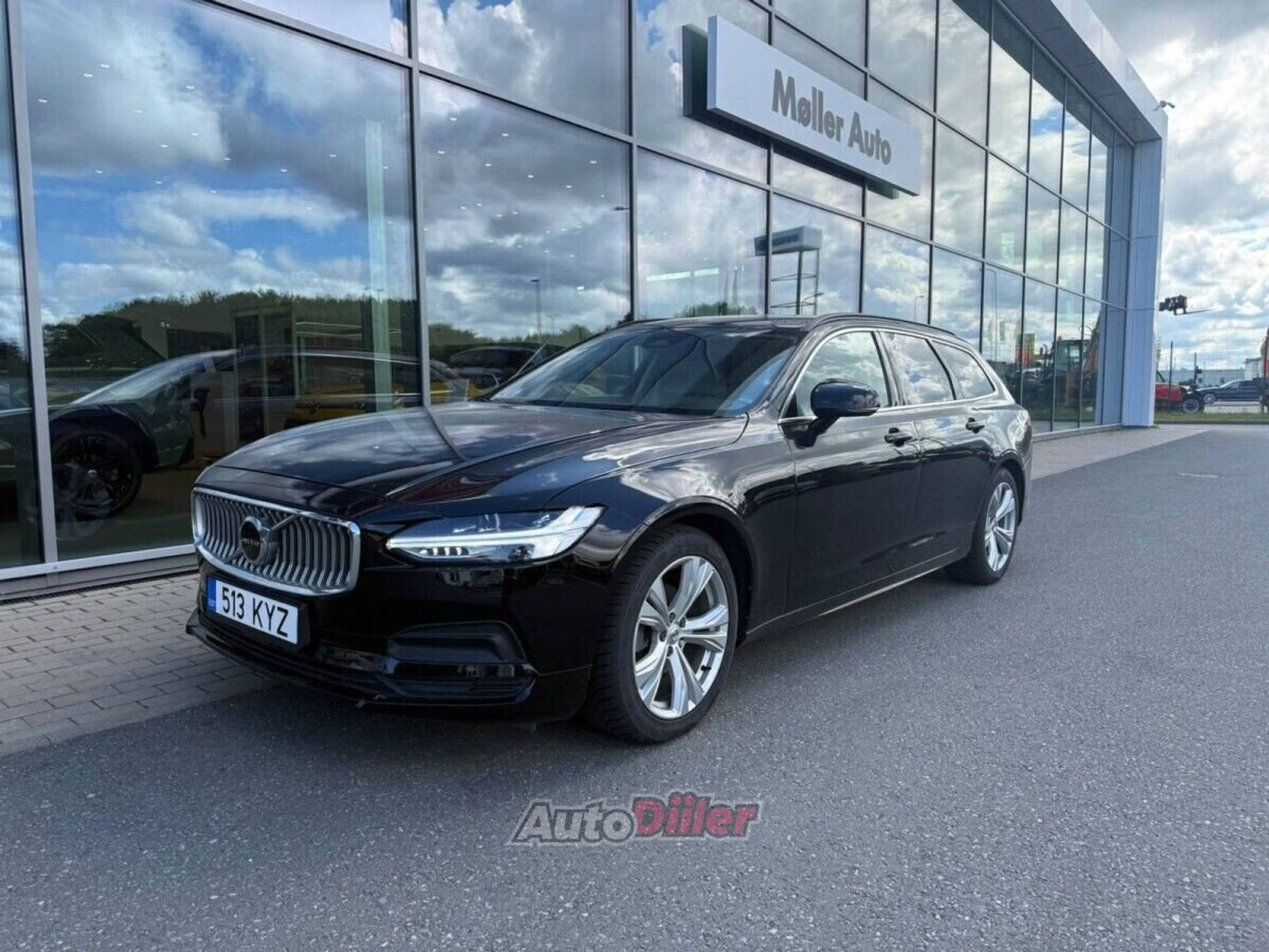 Volvo V90