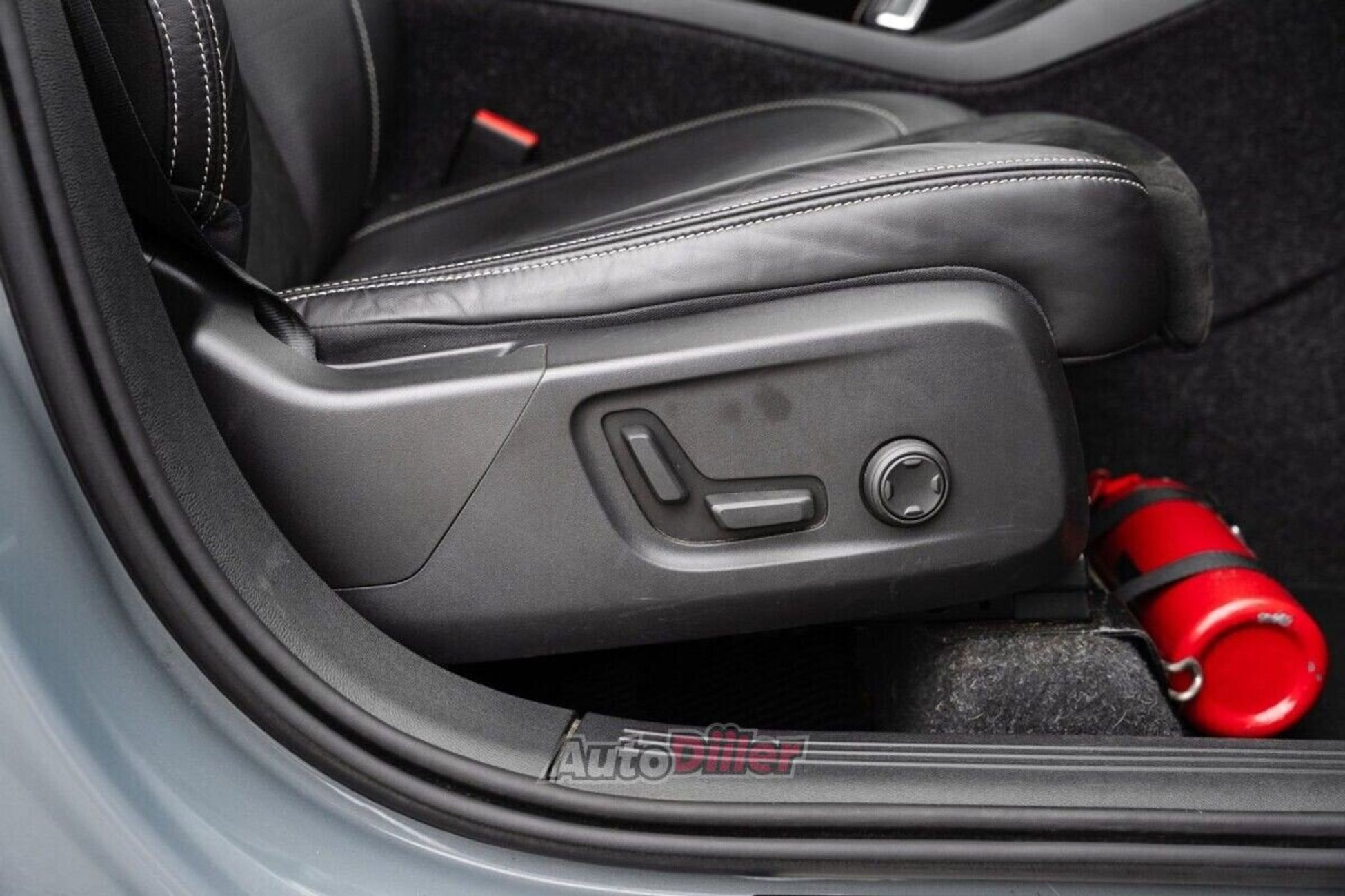Volvo XC40 1.5 193kW 2020, photo 7/10
