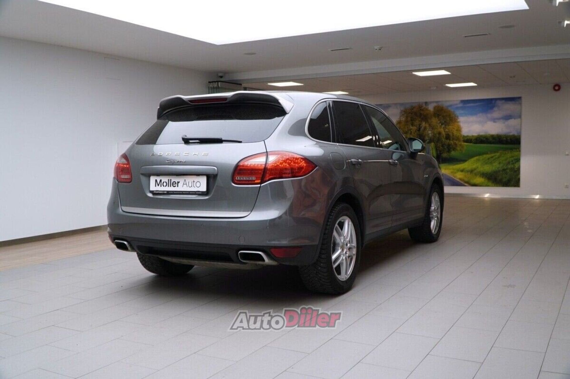 Porsche Cayenne 3.0 180kW 2014, photo 4/10