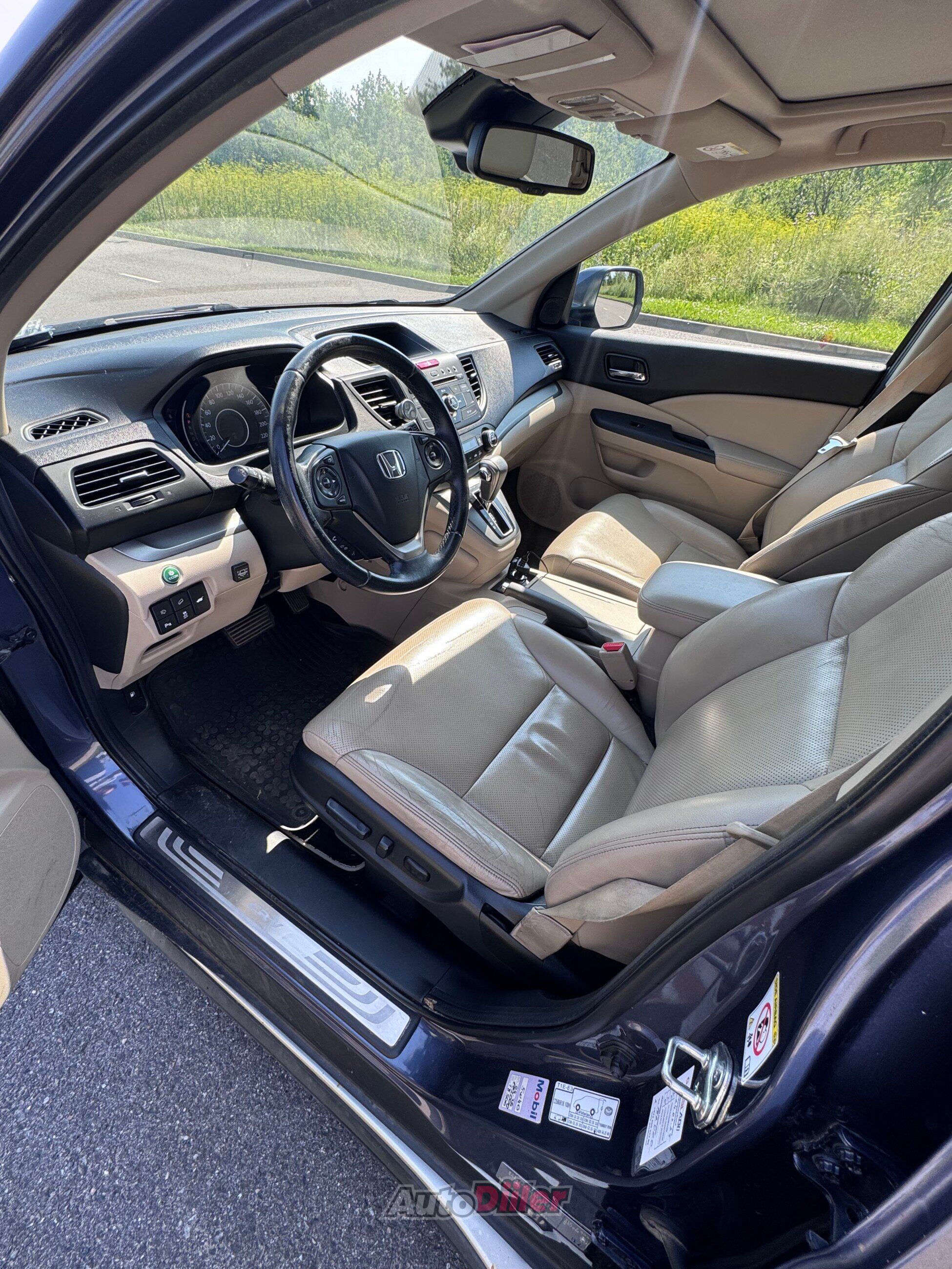 Honda CR-V Executive 2.0 114kW 2014, photo 4/10