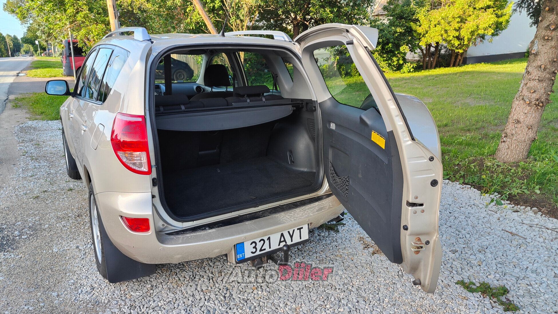 Toyota RAV4 2.0 112kW 2007, photo 6/10