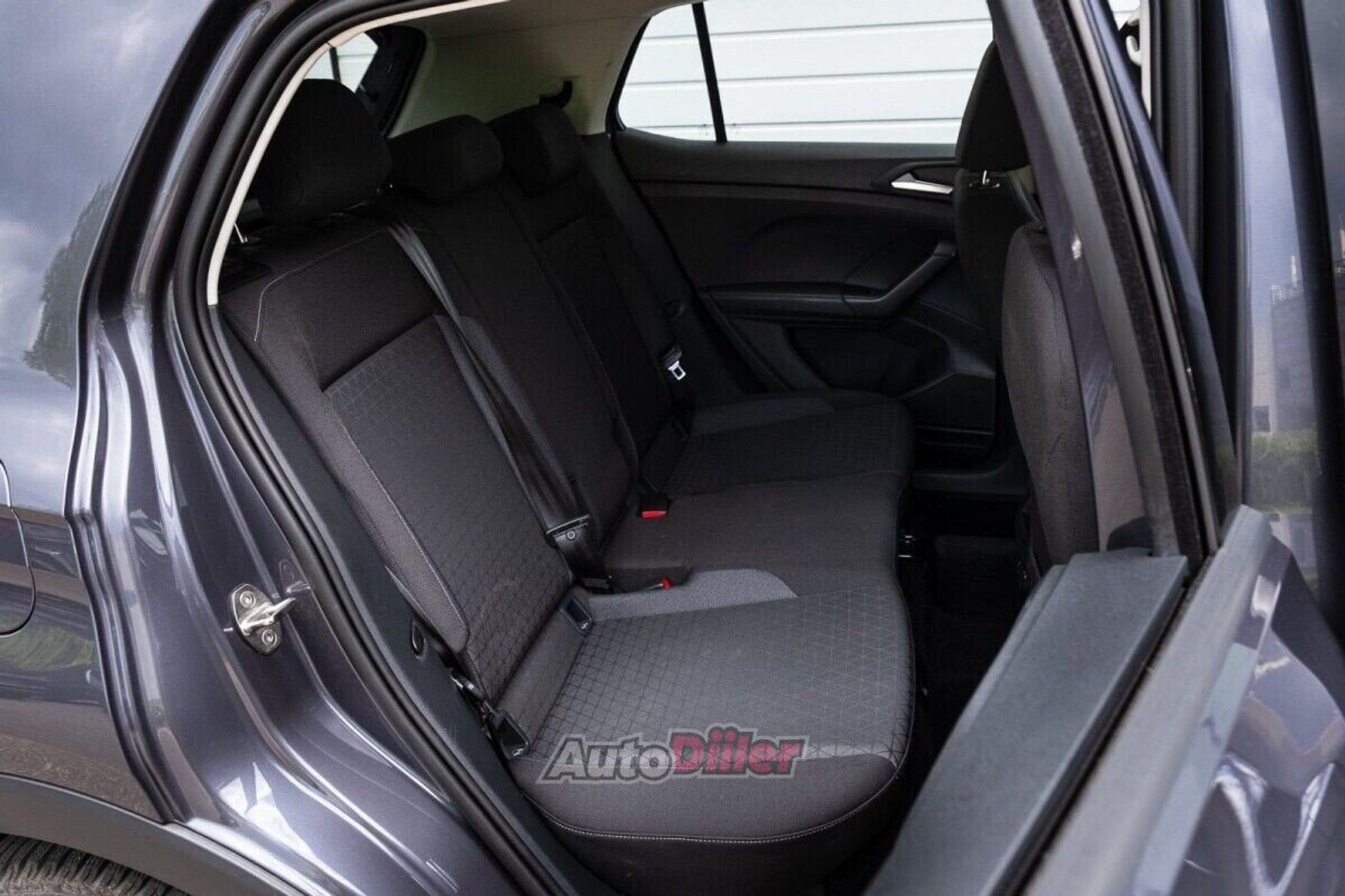 Volkswagen T-Cross 1.0 81kW 2023, photo 7/10