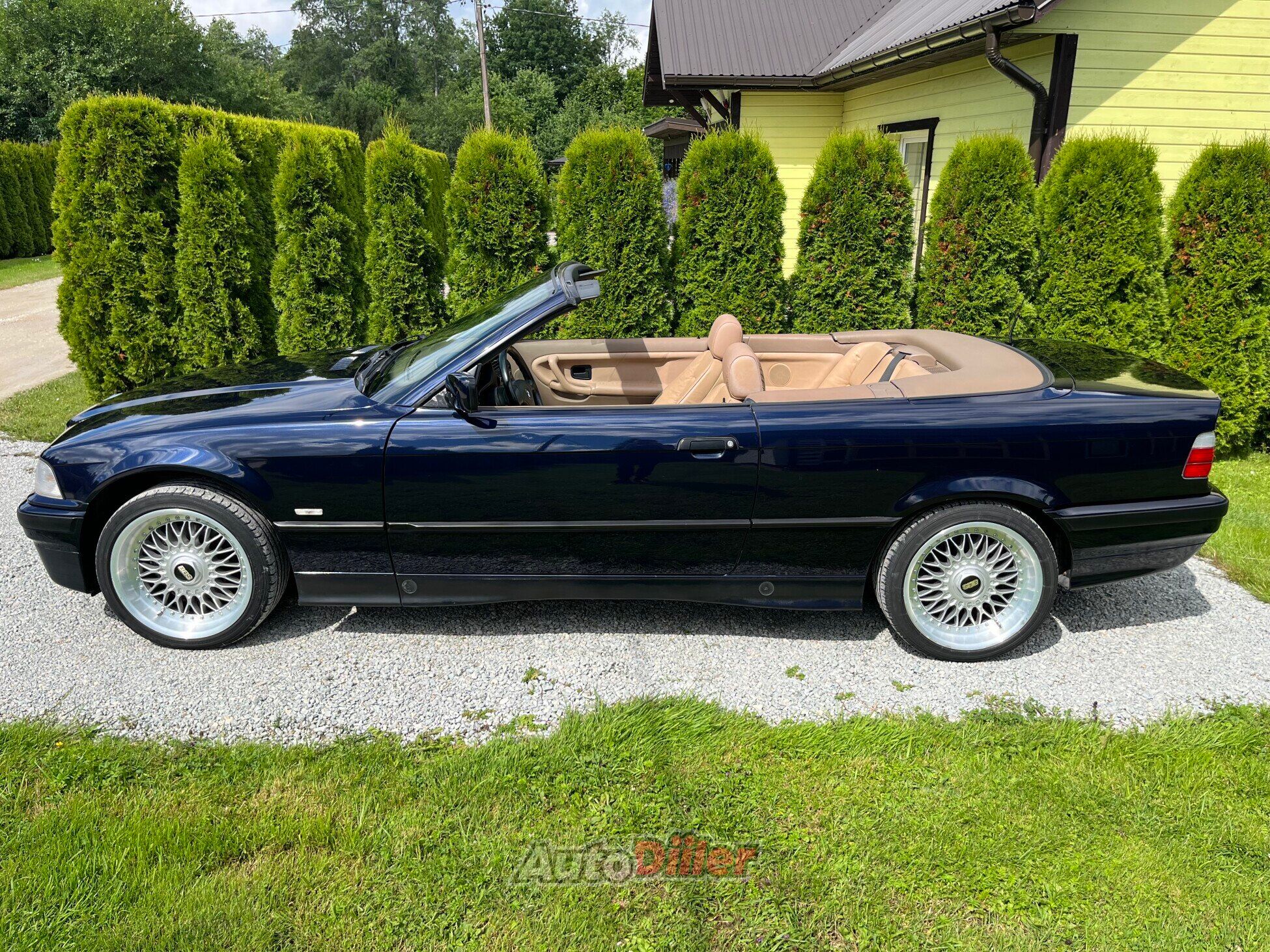 BMW 318 1.8 85kW 1999, kuva 2/10