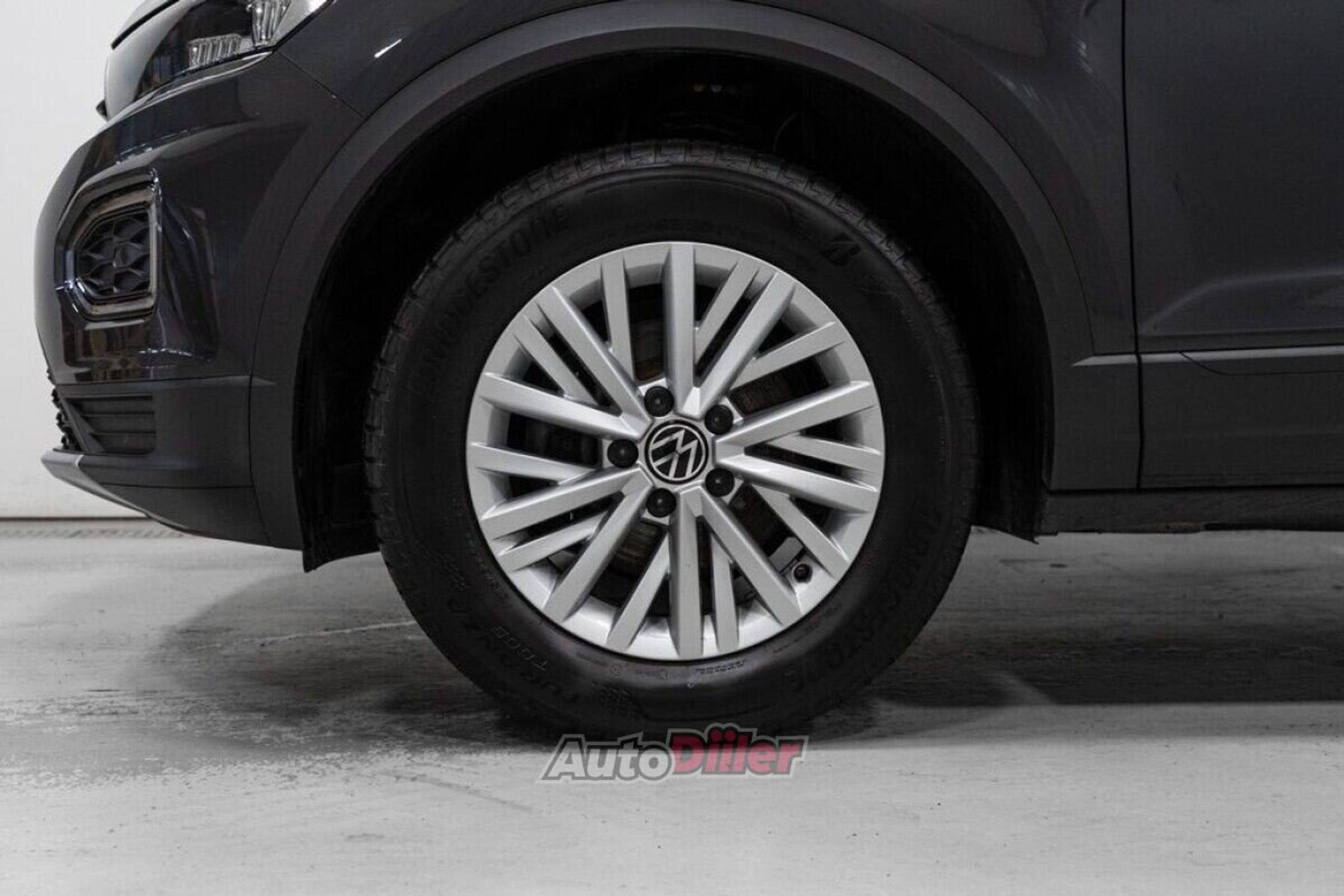 Volkswagen T-Roc 1.5 110kW 2021, photo 5/10