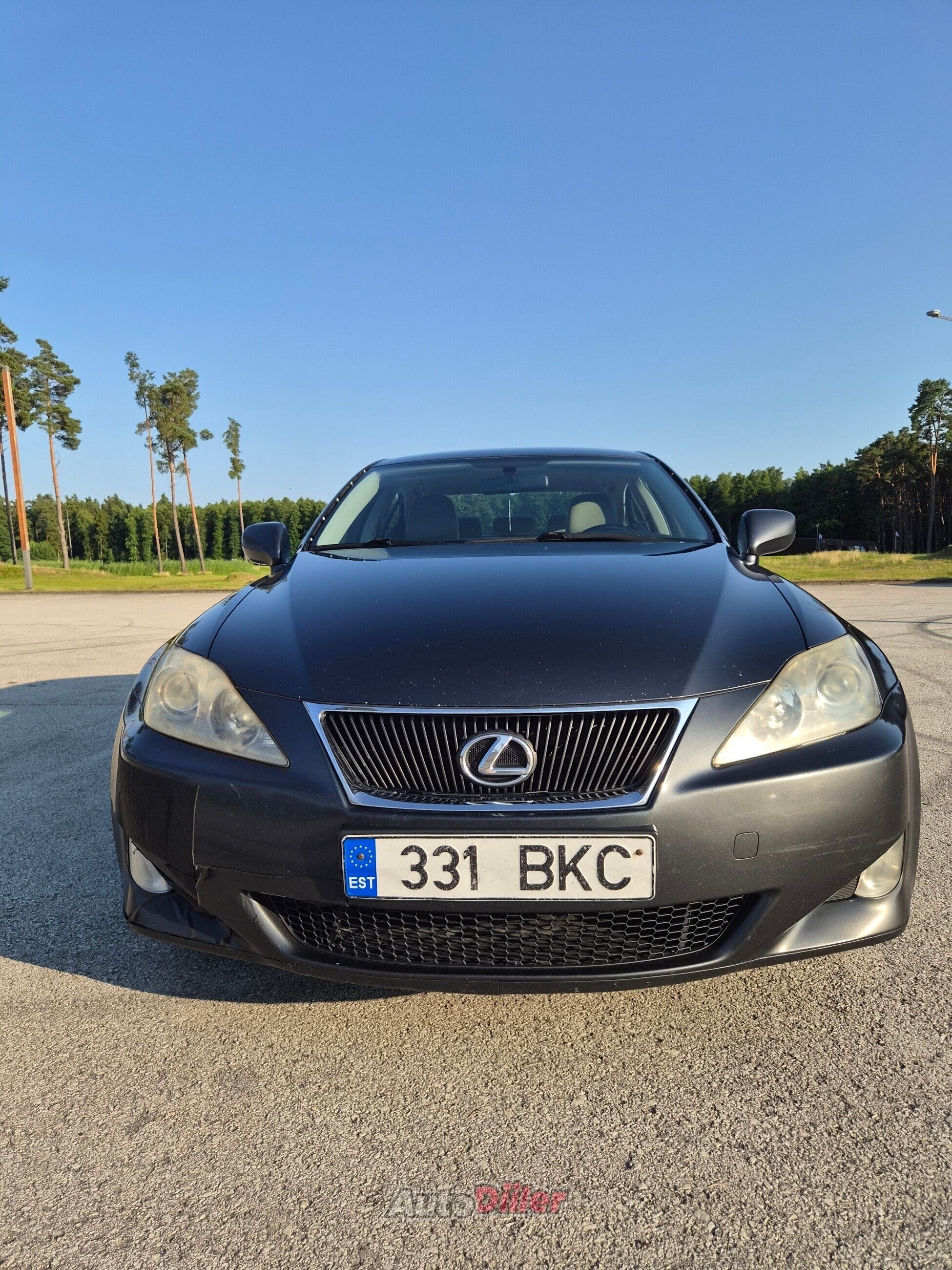 Lexus IS 220 2.2 130kW 2008, photo 7/10